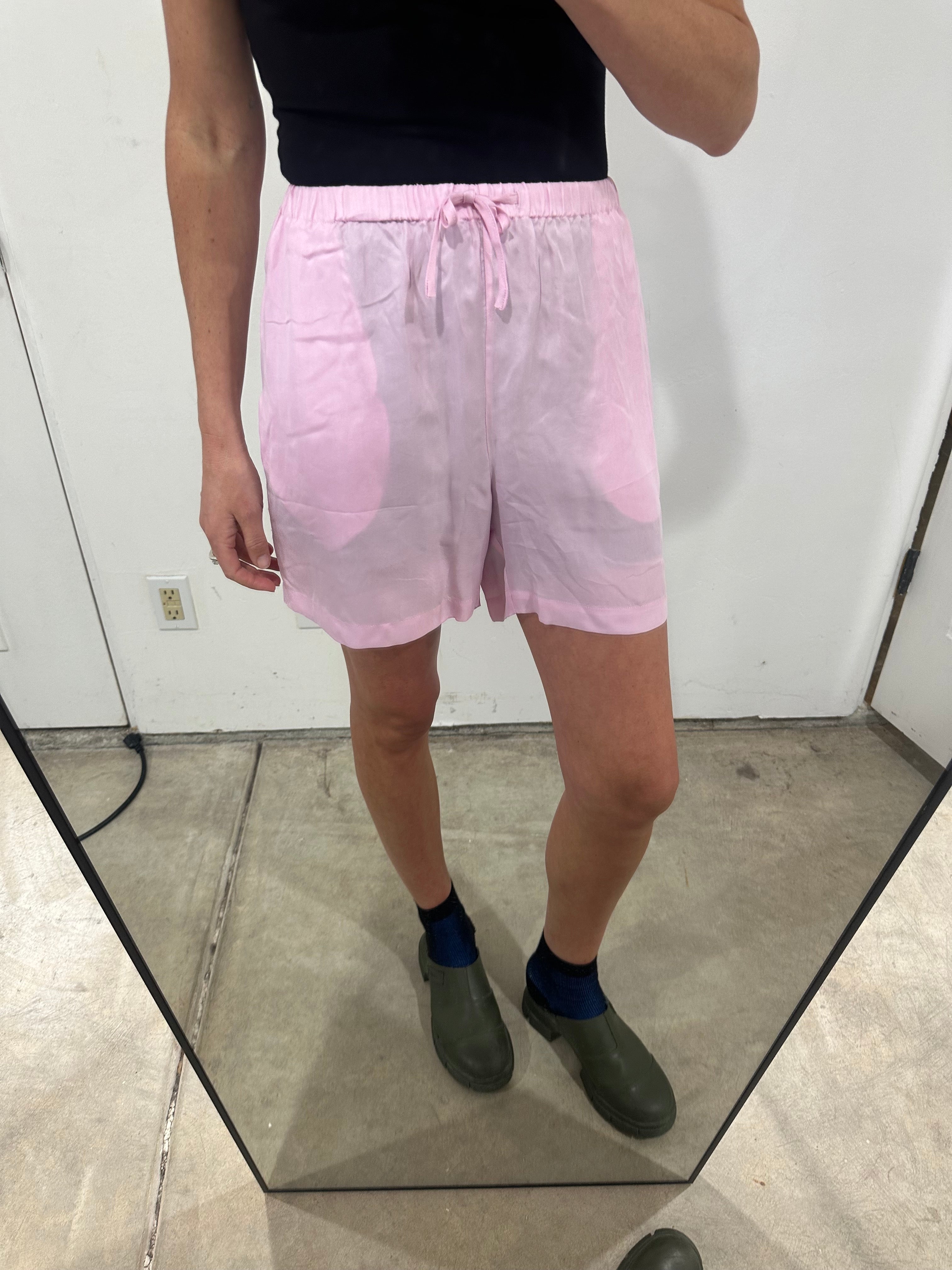 SAMPLE - DRAWSTRING SHORTS - LILAC PINK