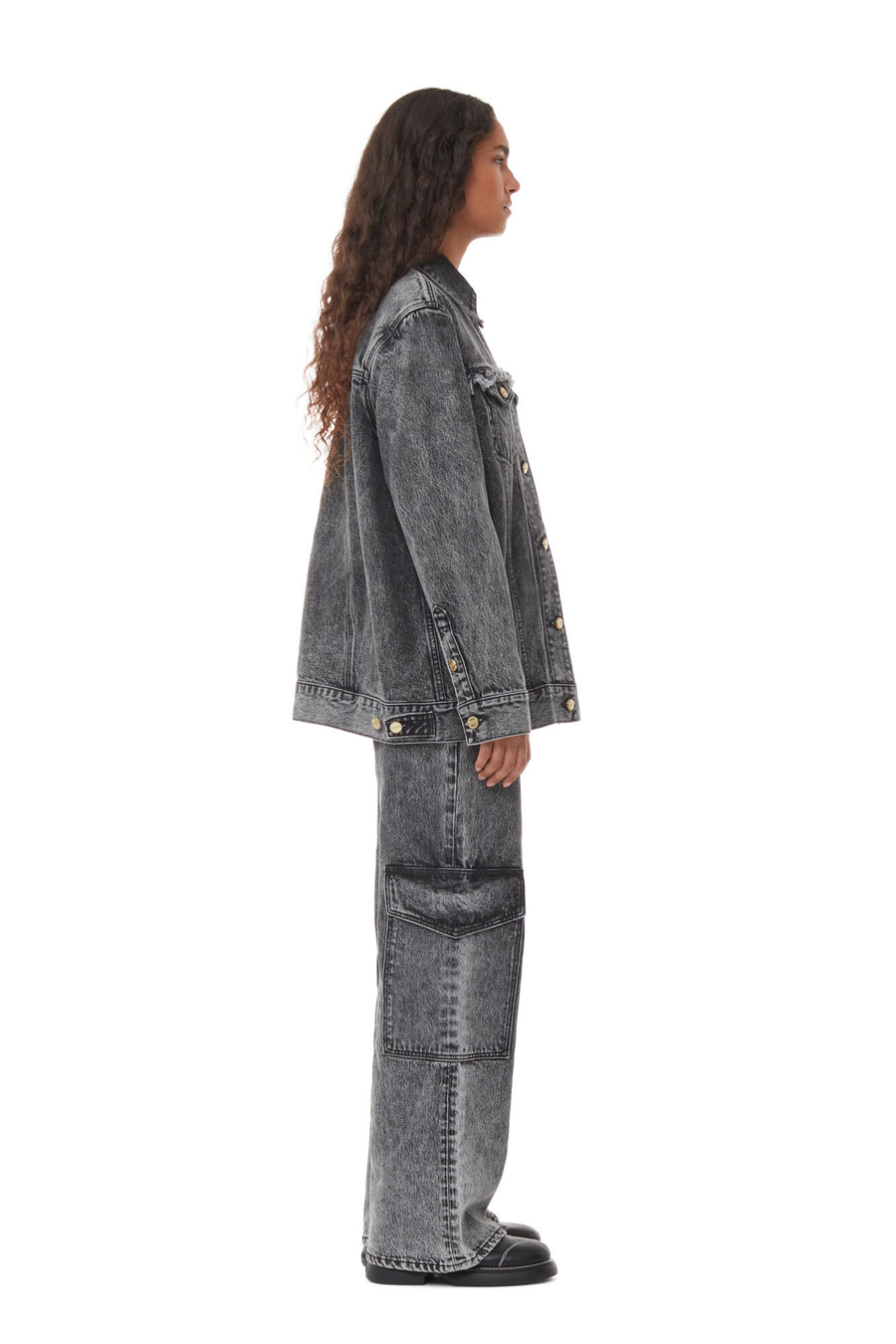 SNOW WASHED DENIM OVERSIZED JACKET - WASHED BLACK