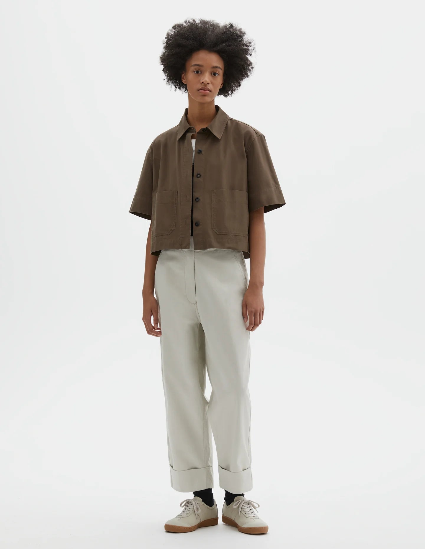 CROPPED UNIFORM SHIRT - SANDED COTTON POPLIN - UMBER