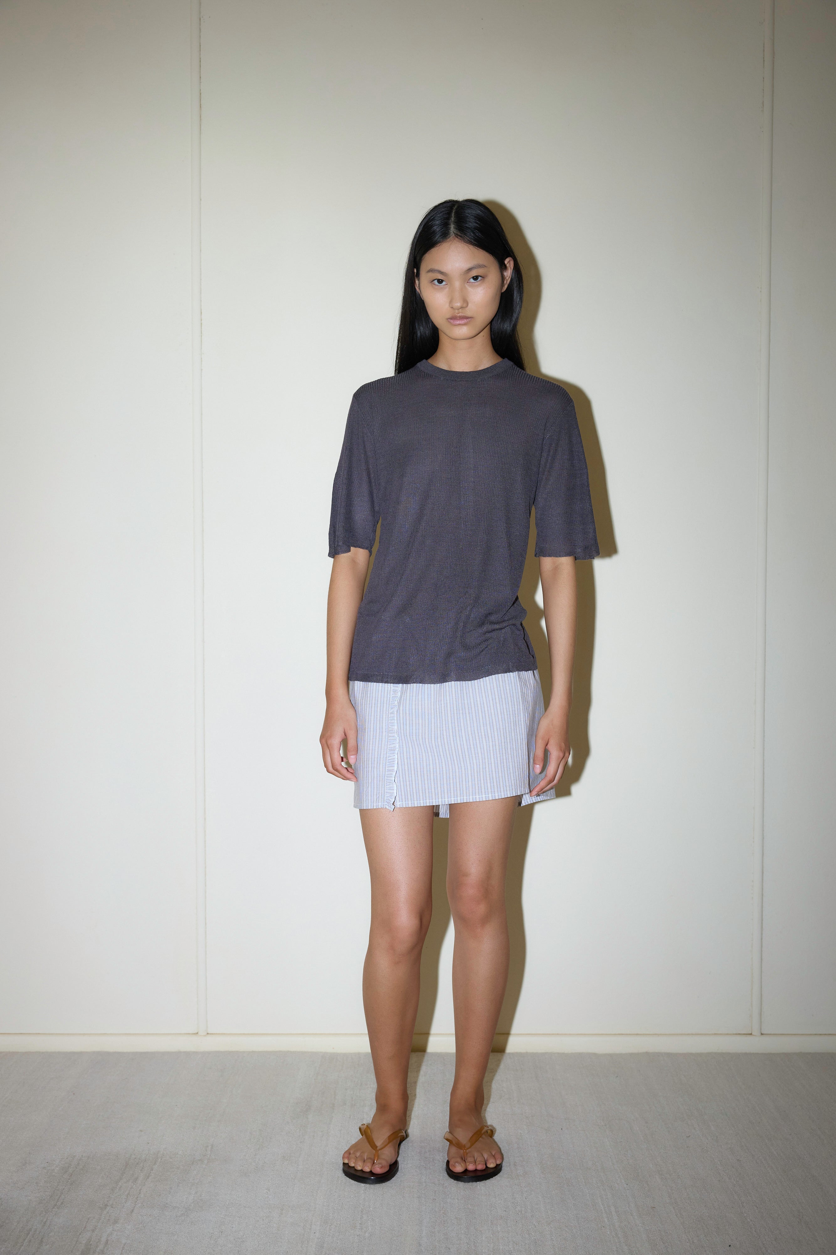 SPLIT BACK TEE - EGGPLANT