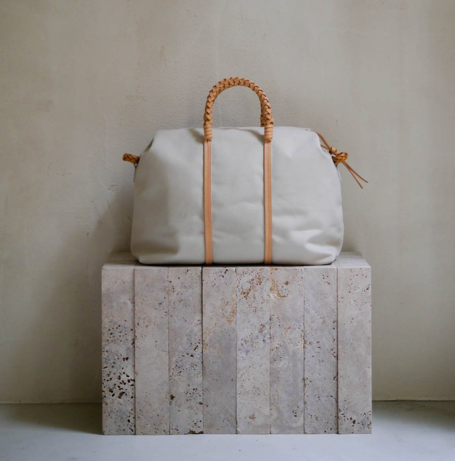 WOVEN DUFFLE BAG - IVORY