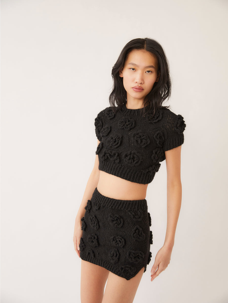 POLINA CROCHET KNIT FLORAL TOP - BLACK