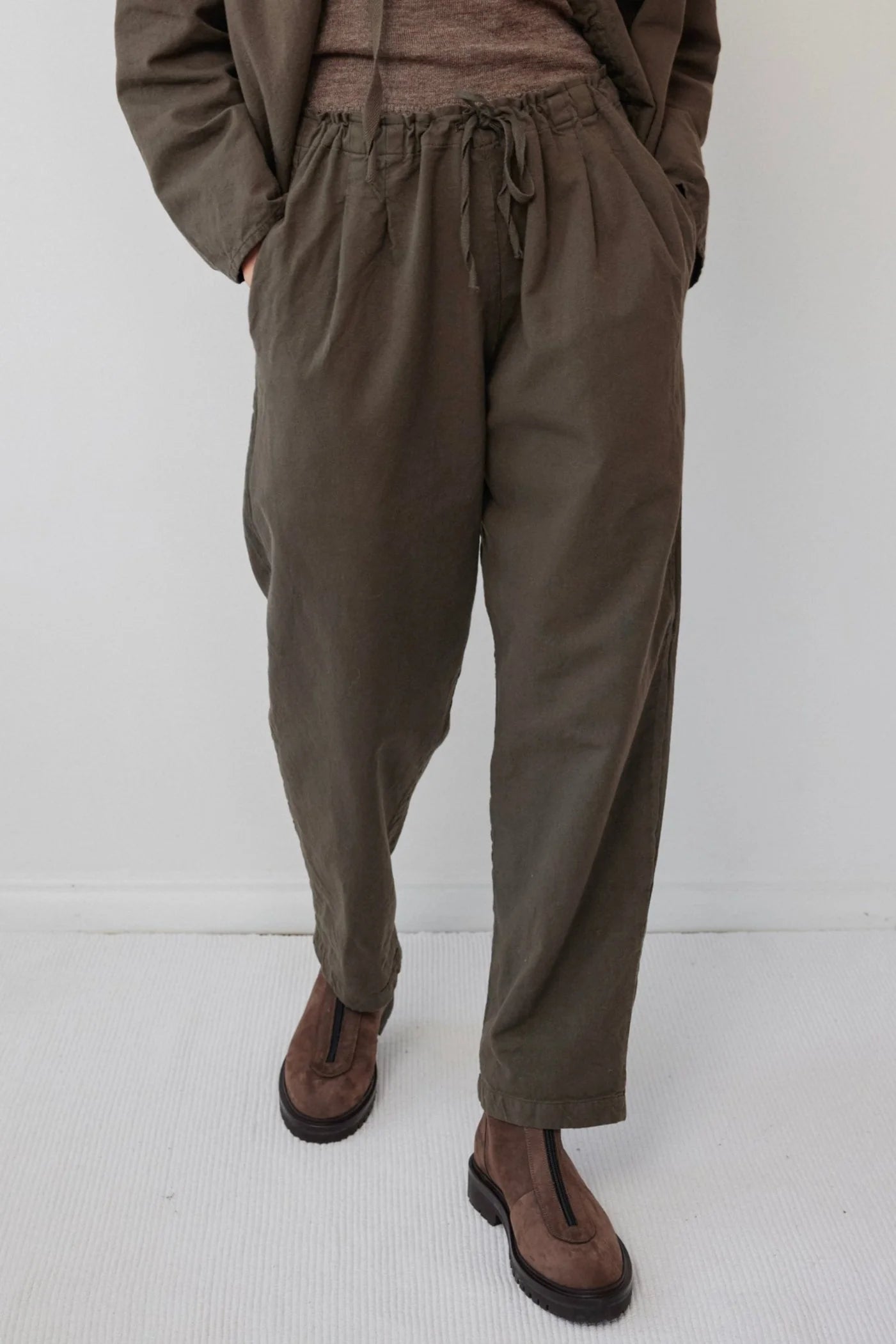 DRAWSTRING TROUSER - SUEDE