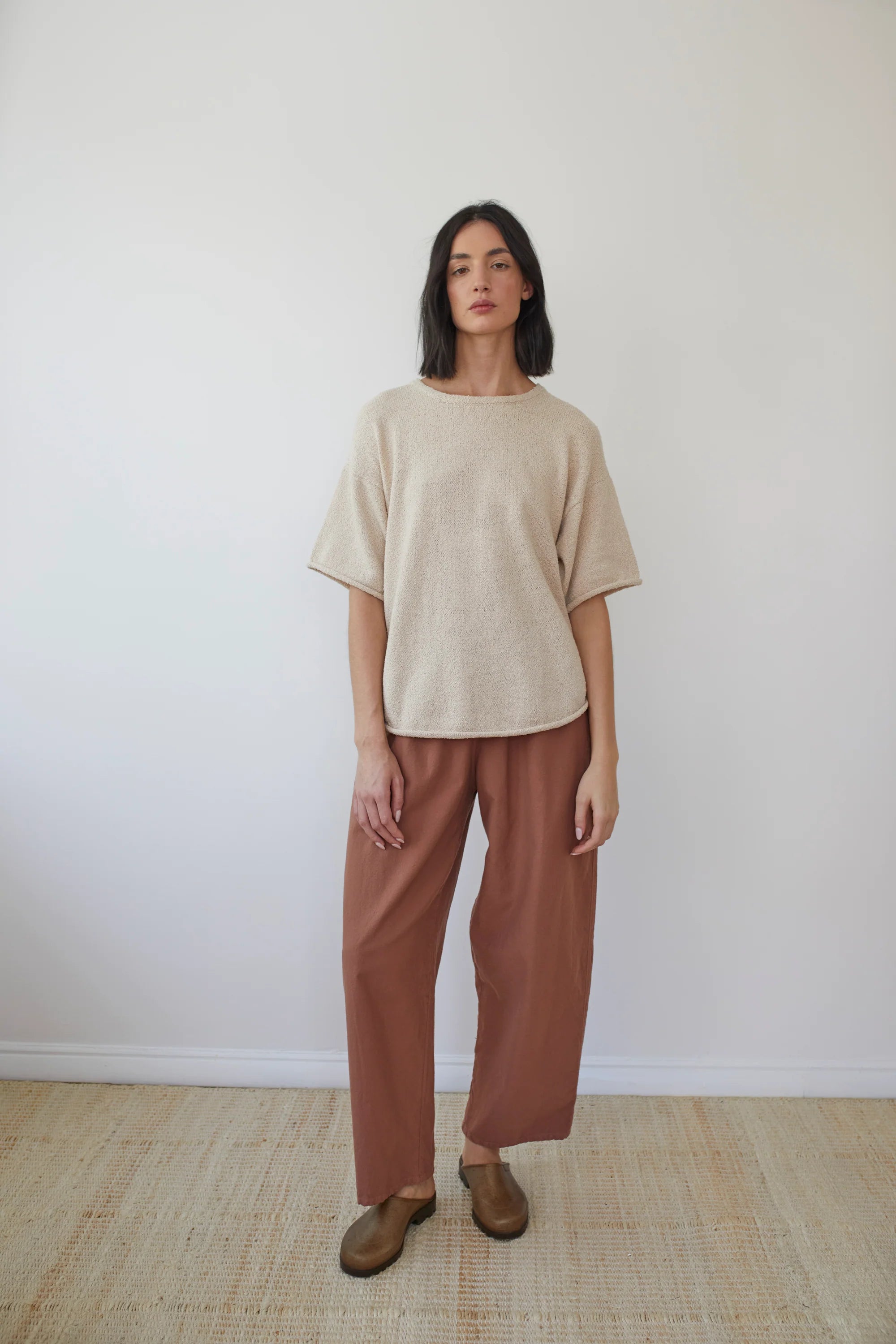 BOUCLE TEE - ALMOND