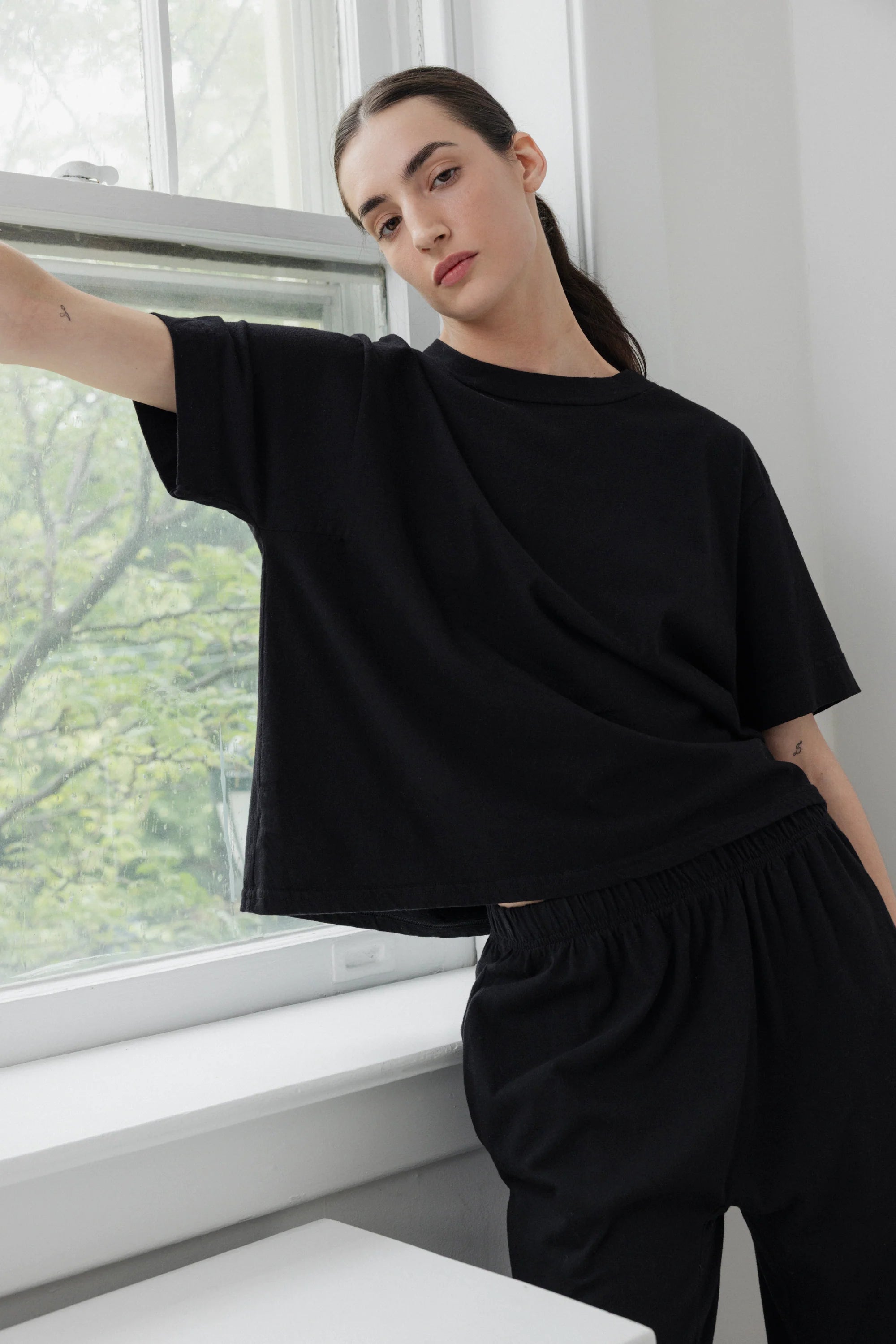 BOX TEE - BLACK