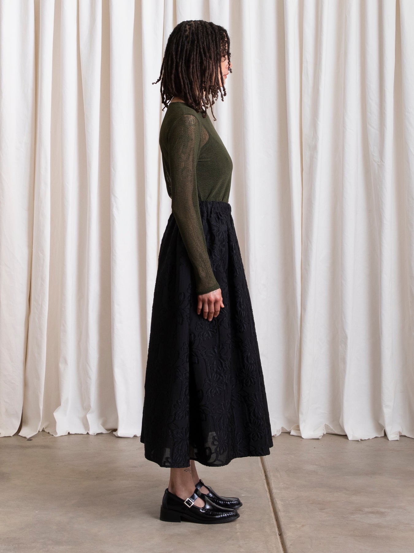 FULL SKIRT - BLACK FLOWER