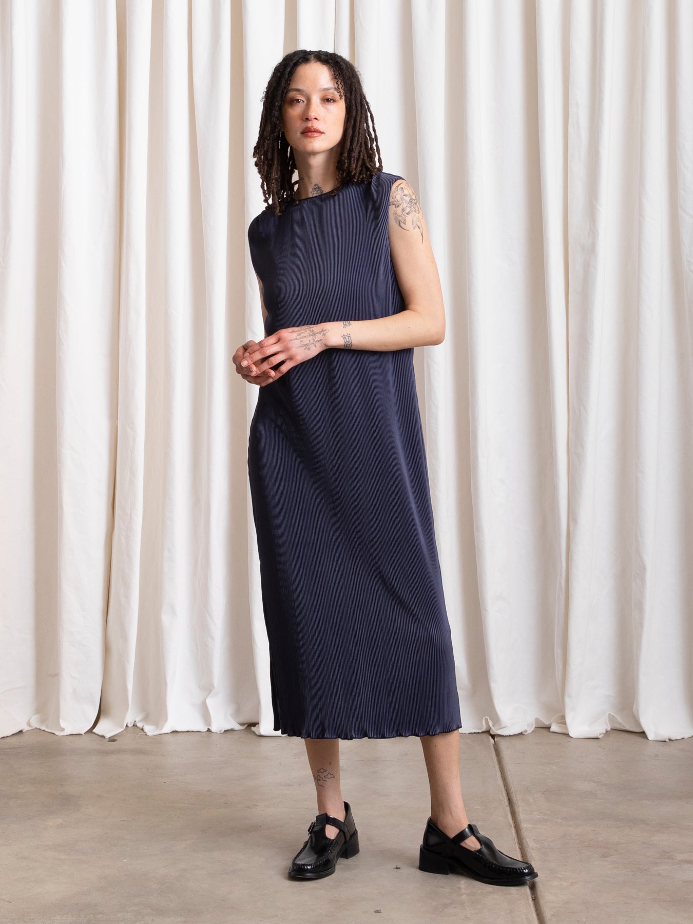 PLEATED TANK DRESS - NAVY