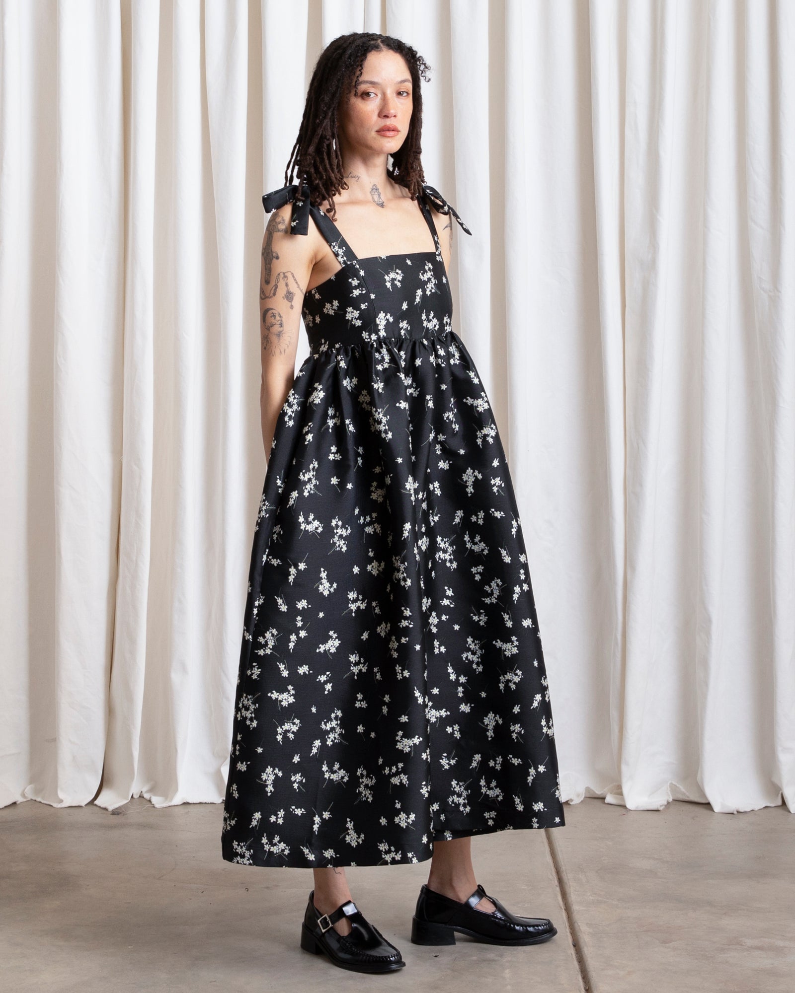 TIE STRAP DRESS - BLACK JACQUARD