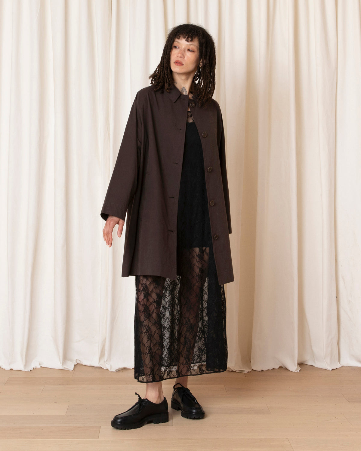 SHORT TRENCH - DARK BROWN