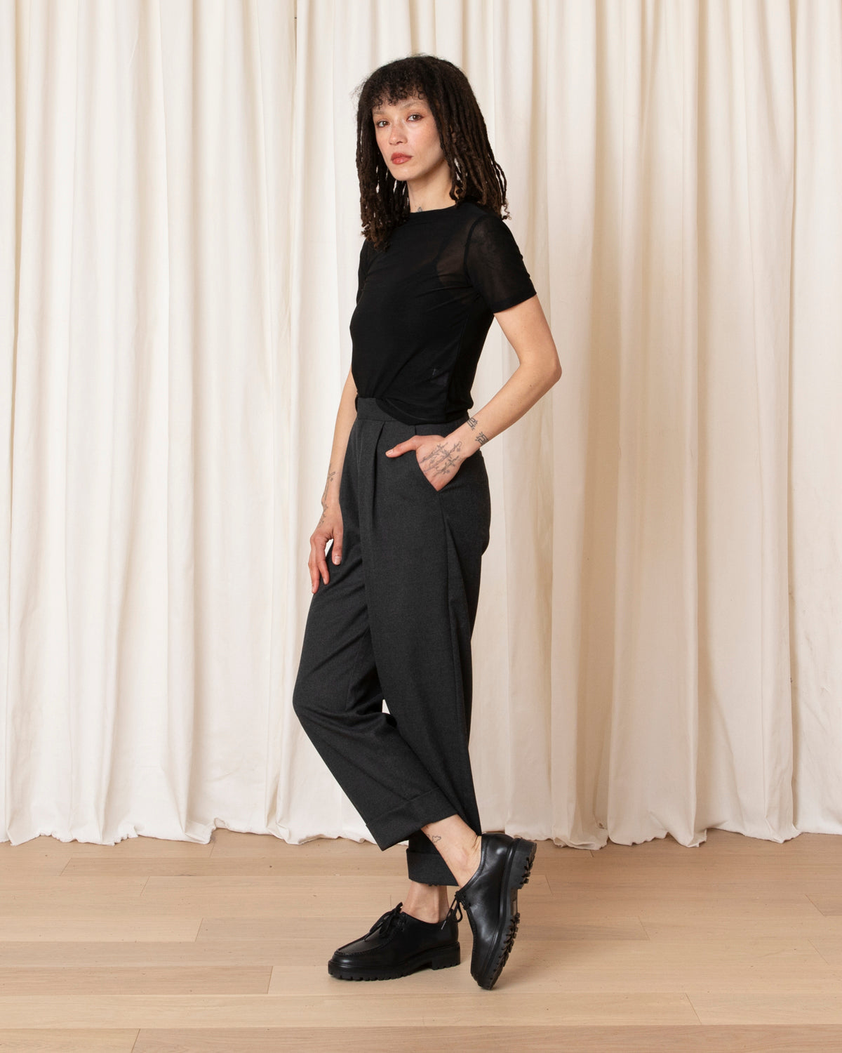 ROLL CUFF PANT - CHARCOAL