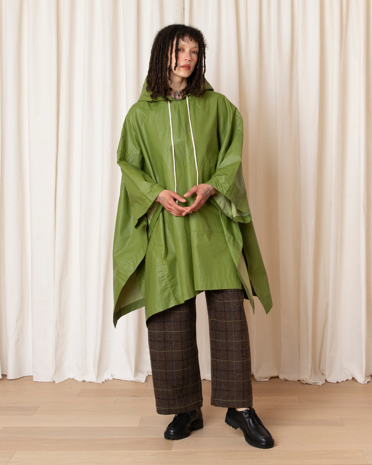 PONCHO - GRASS GREEN