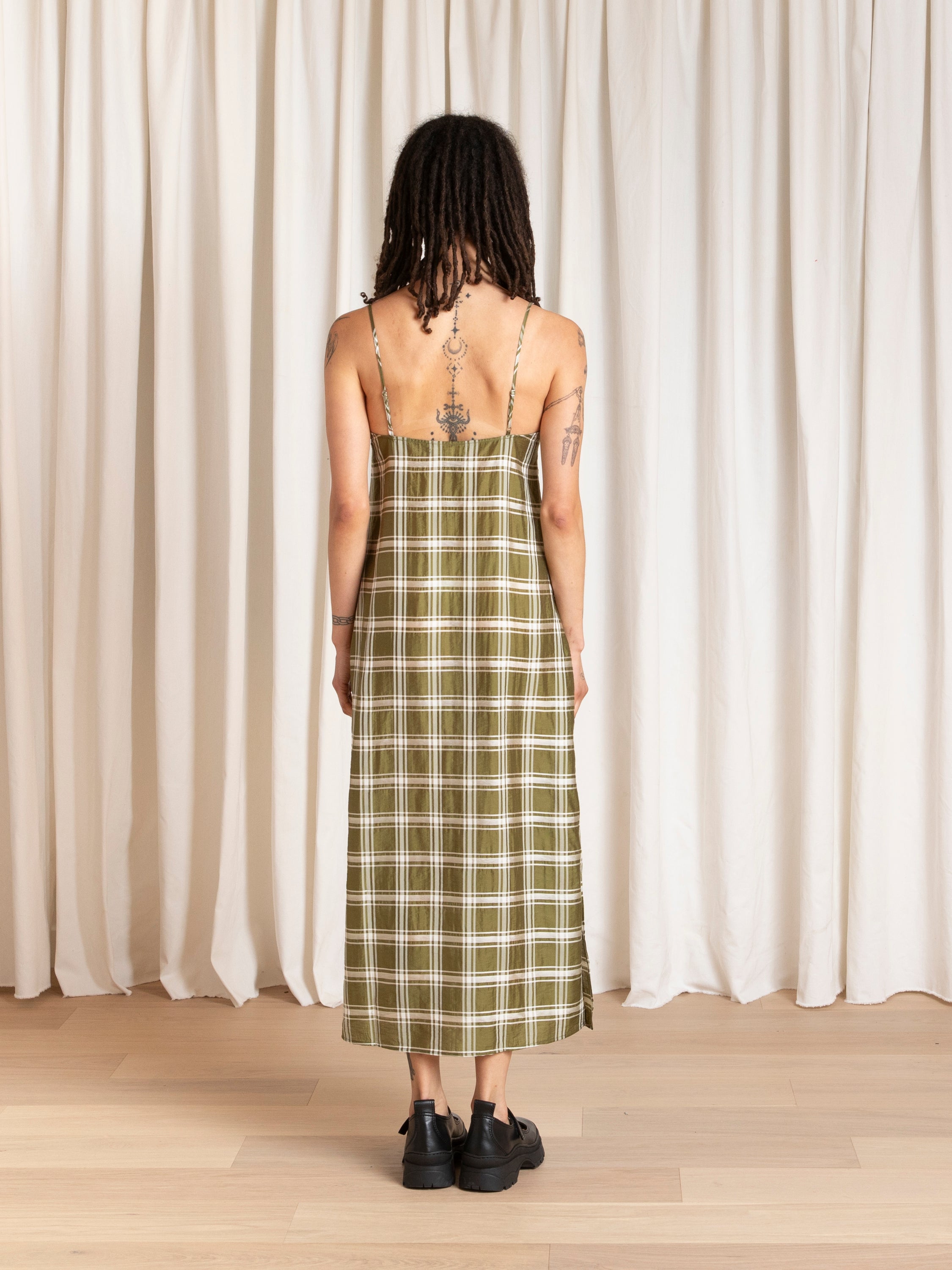 SQUARE NECK SLIP DRESS - OLIVE PLAID