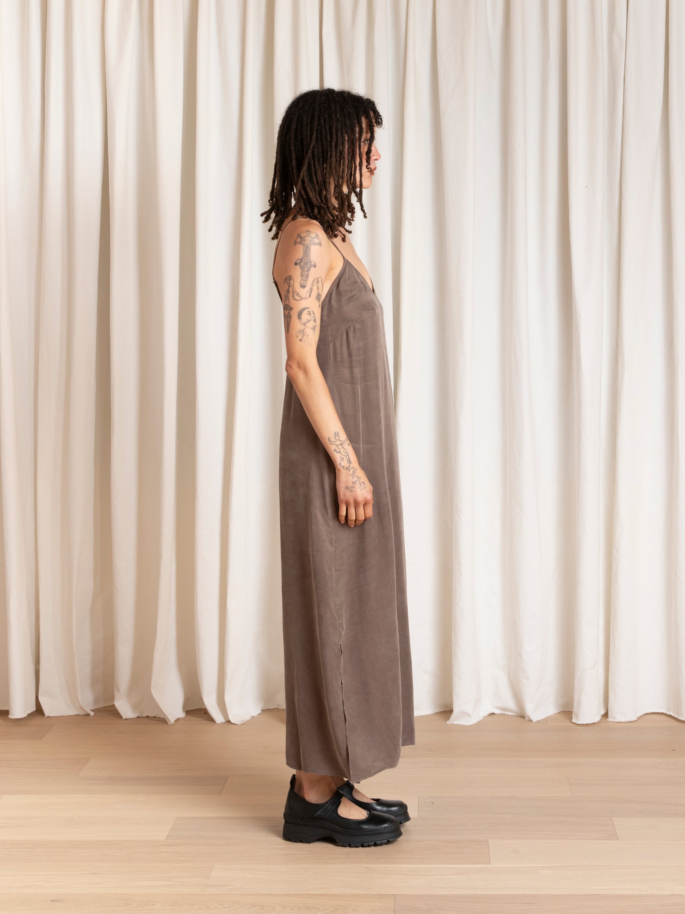SLIP DRESS - BLACK