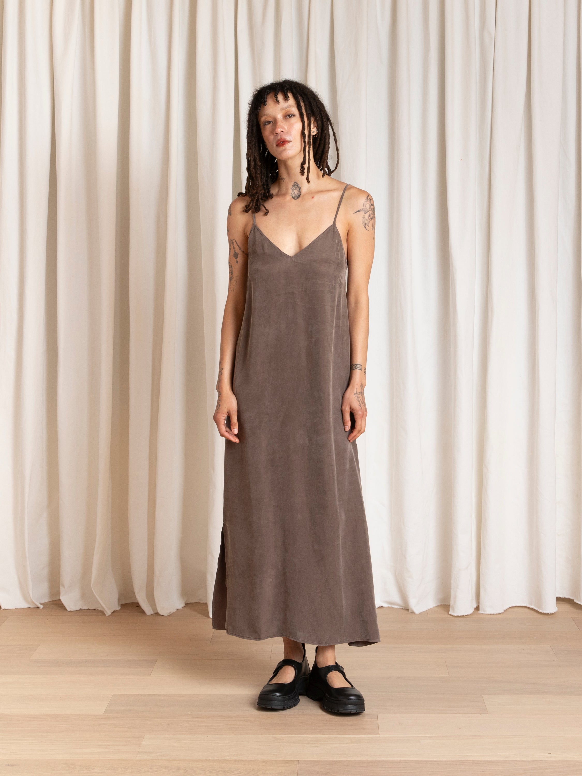 SLIP DRESS - TAUPE