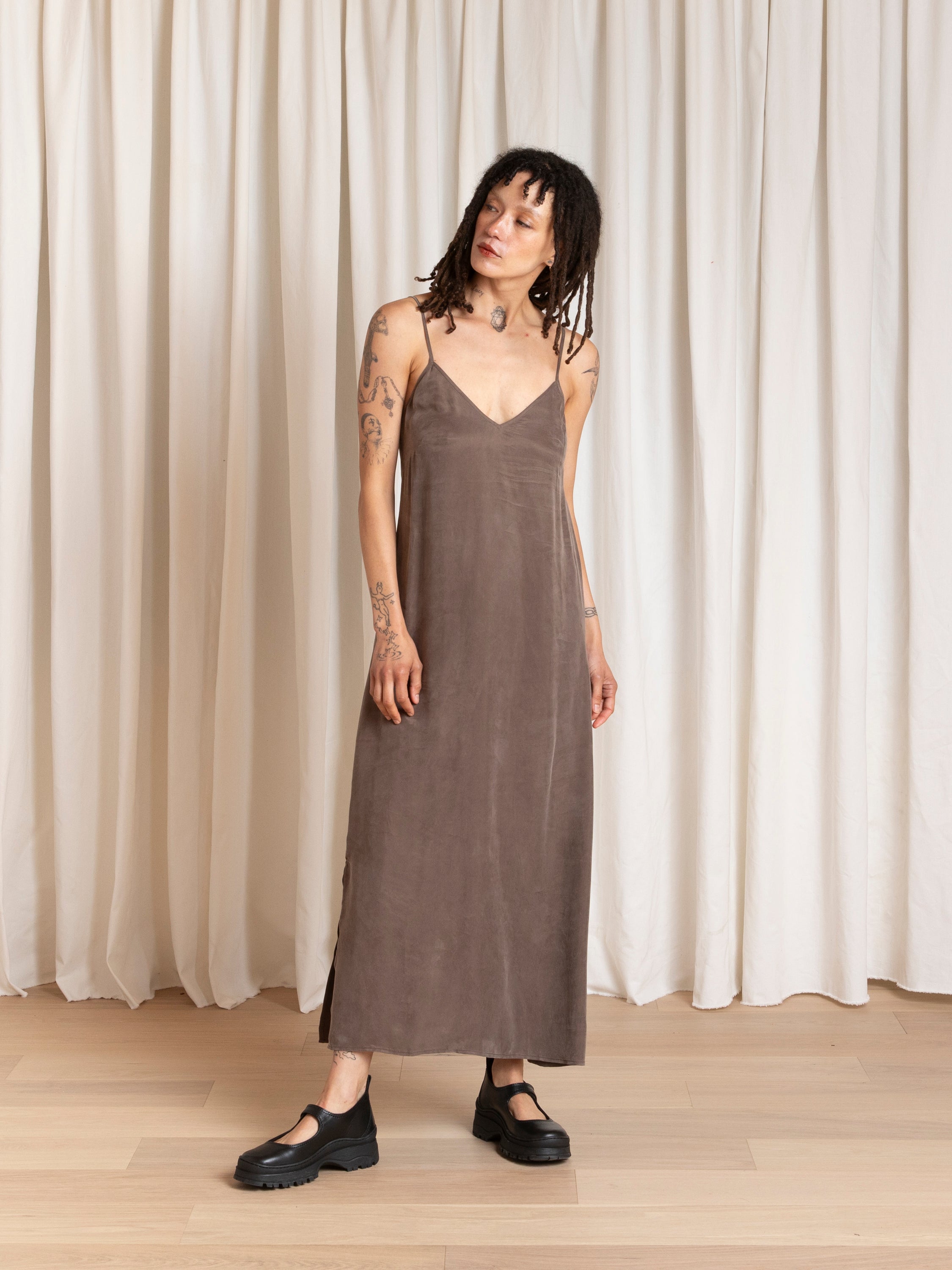 SLIP DRESS - BLACK