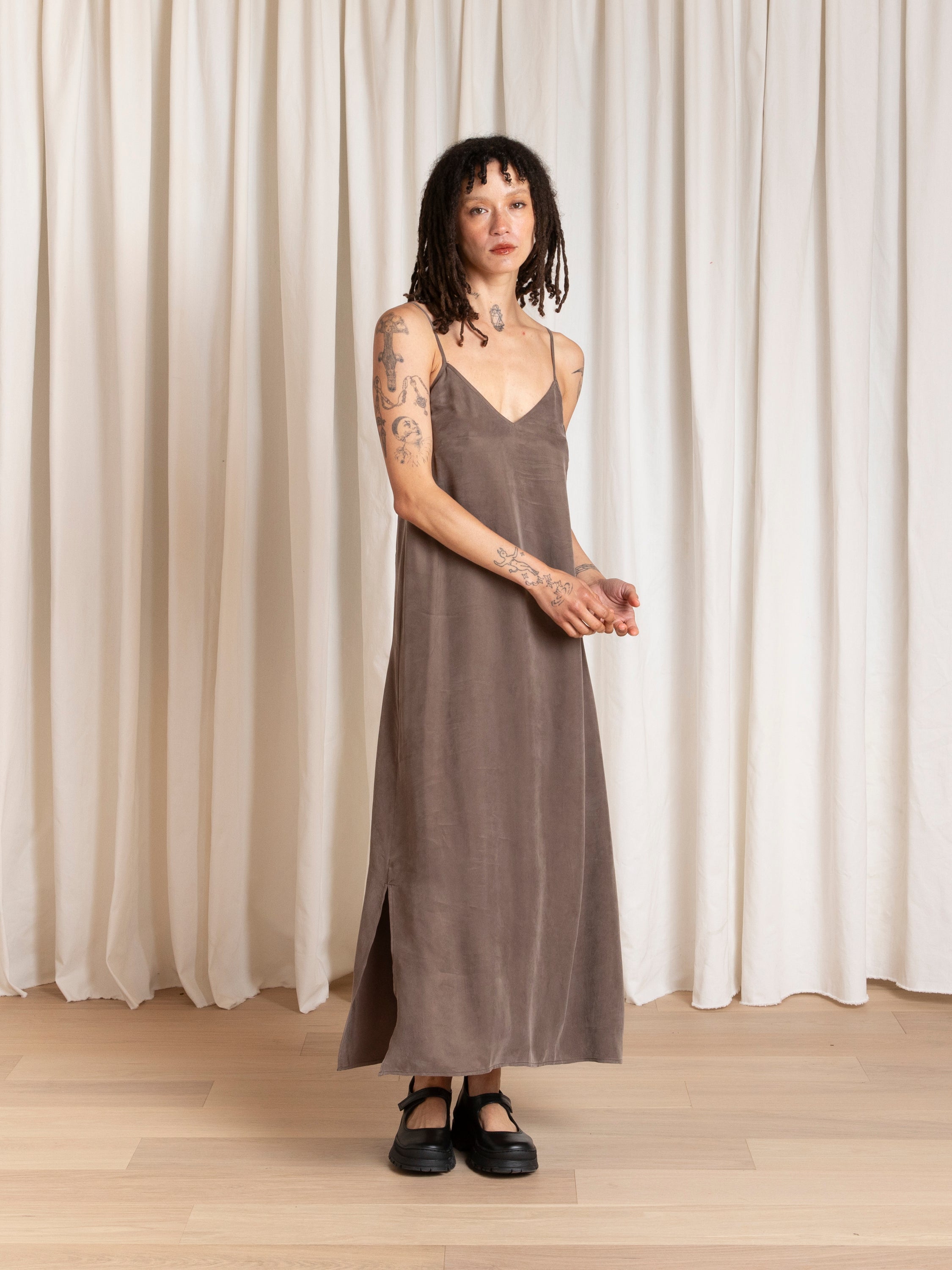 SLIP DRESS - BLACK