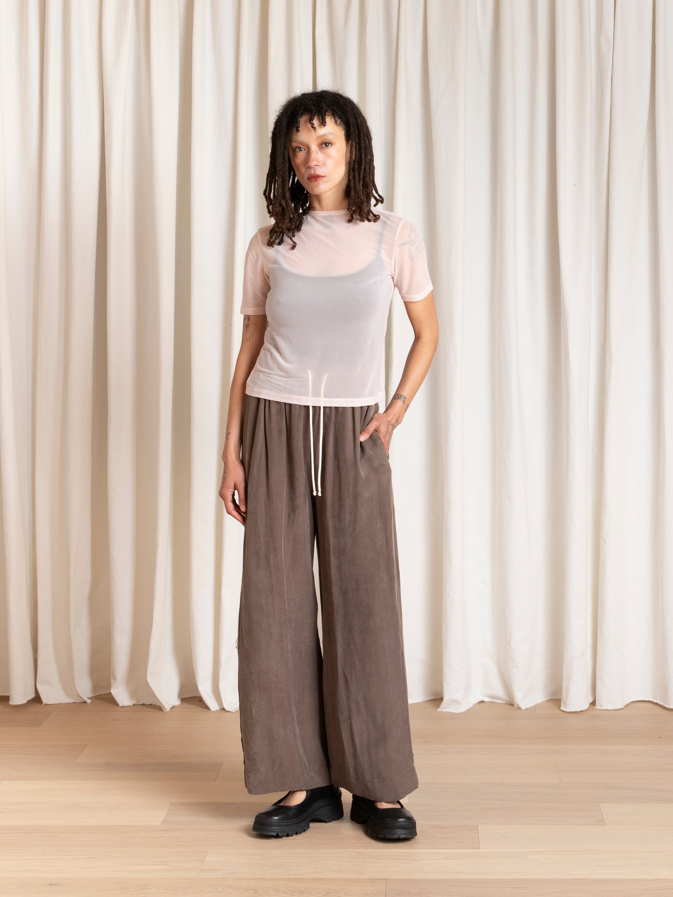 DRAWSTRING PANT - TAUPE