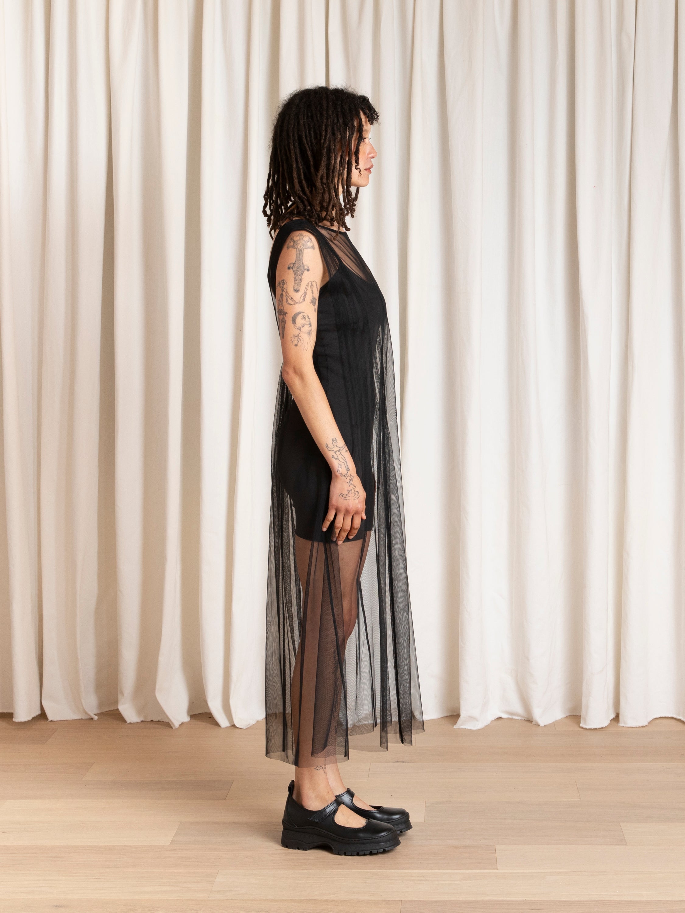 PLEATED MESH HIGH NECK DRESS - BLACK