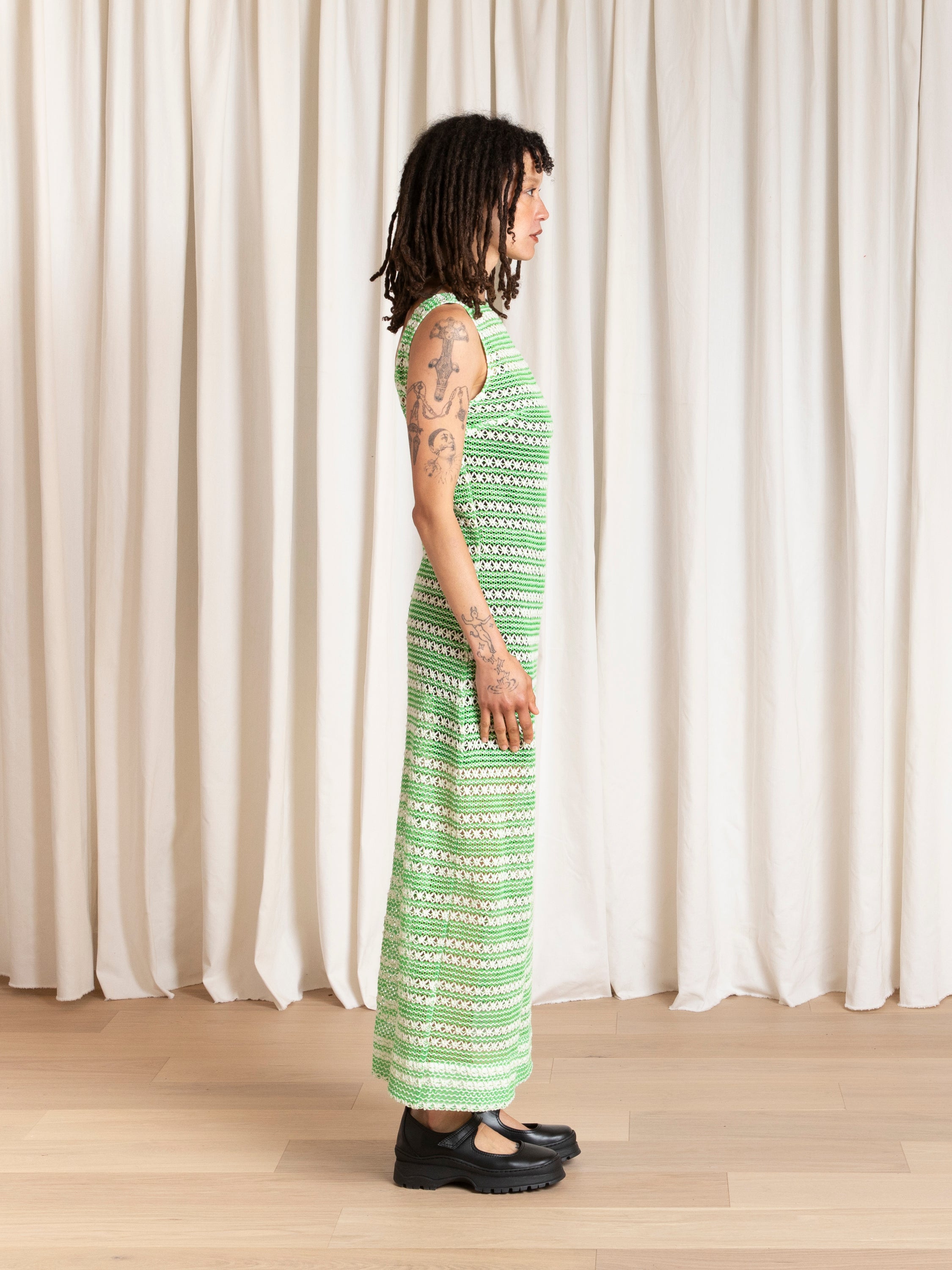 LOW BACK COLUMN DRESS - LIME/IVORY CROCHET