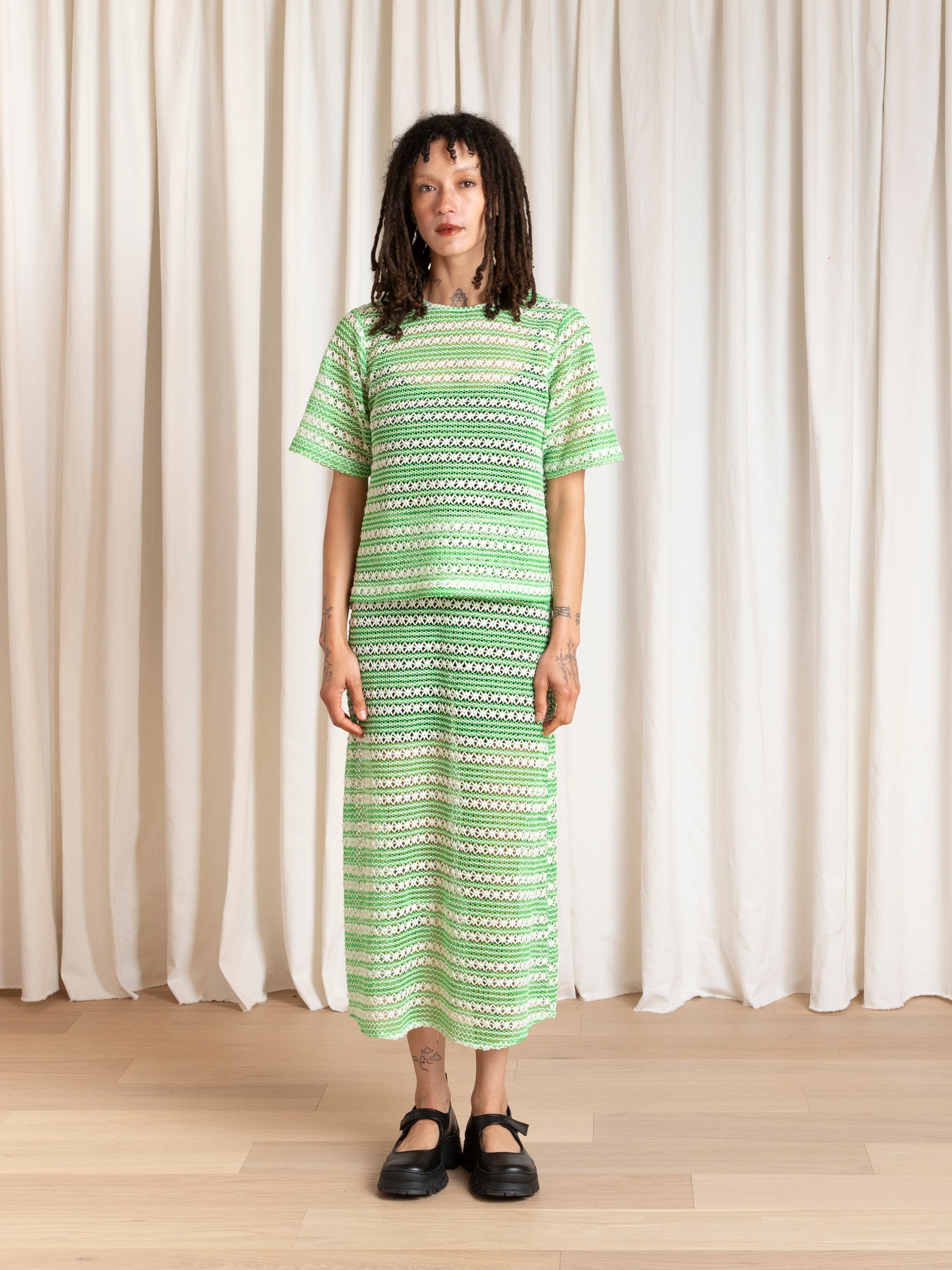 WOVEN T-SHIRT - LIME/IVORY CROCHET