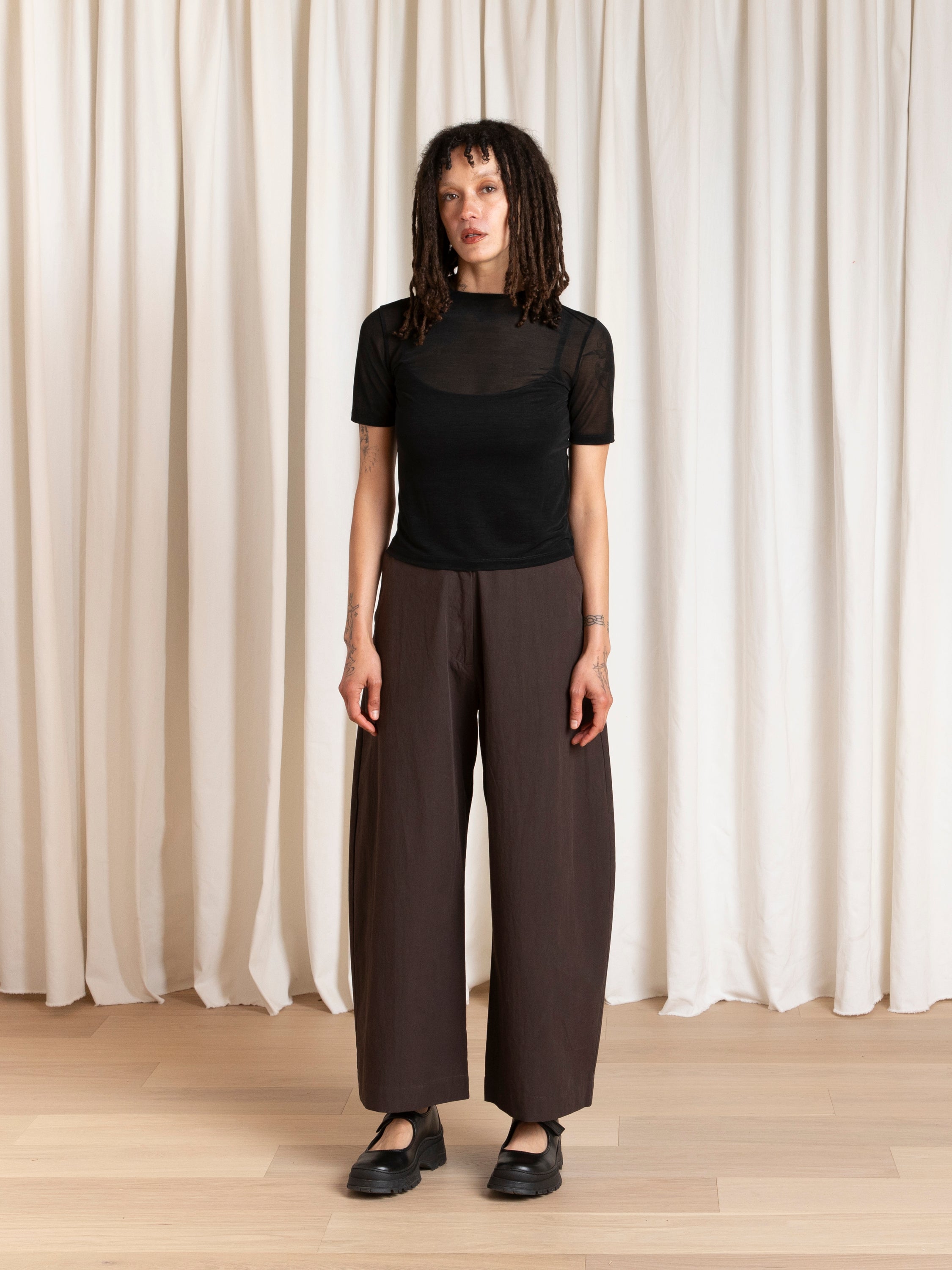 SPRING LOOSE BARREL PANT - DARK BROWN