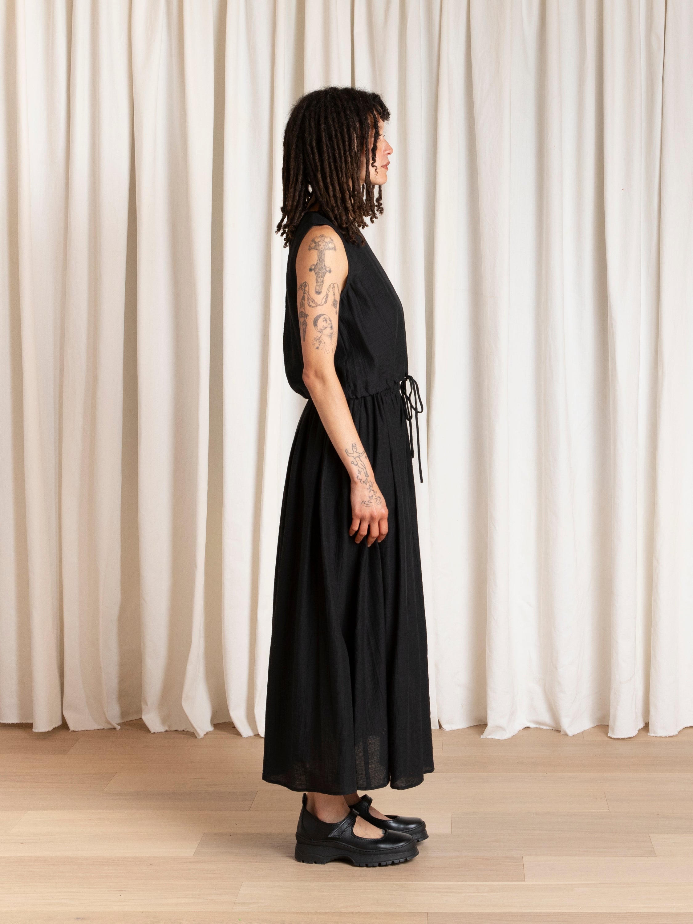 DRAWSTRING TANK - BLACK