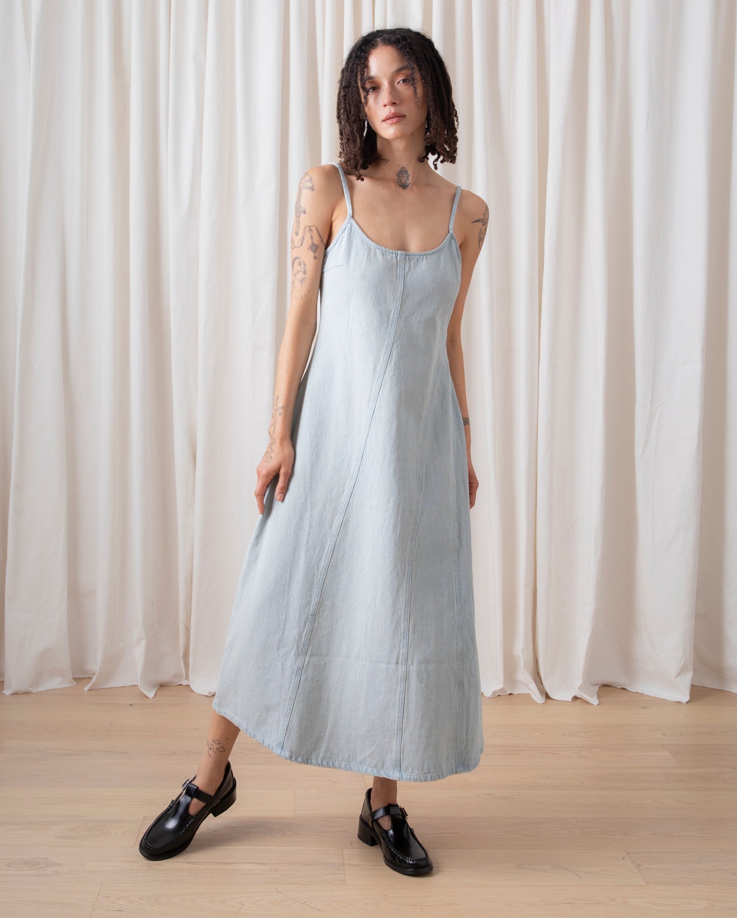 SEAMED TANK DRESS - LIGHT DENIM