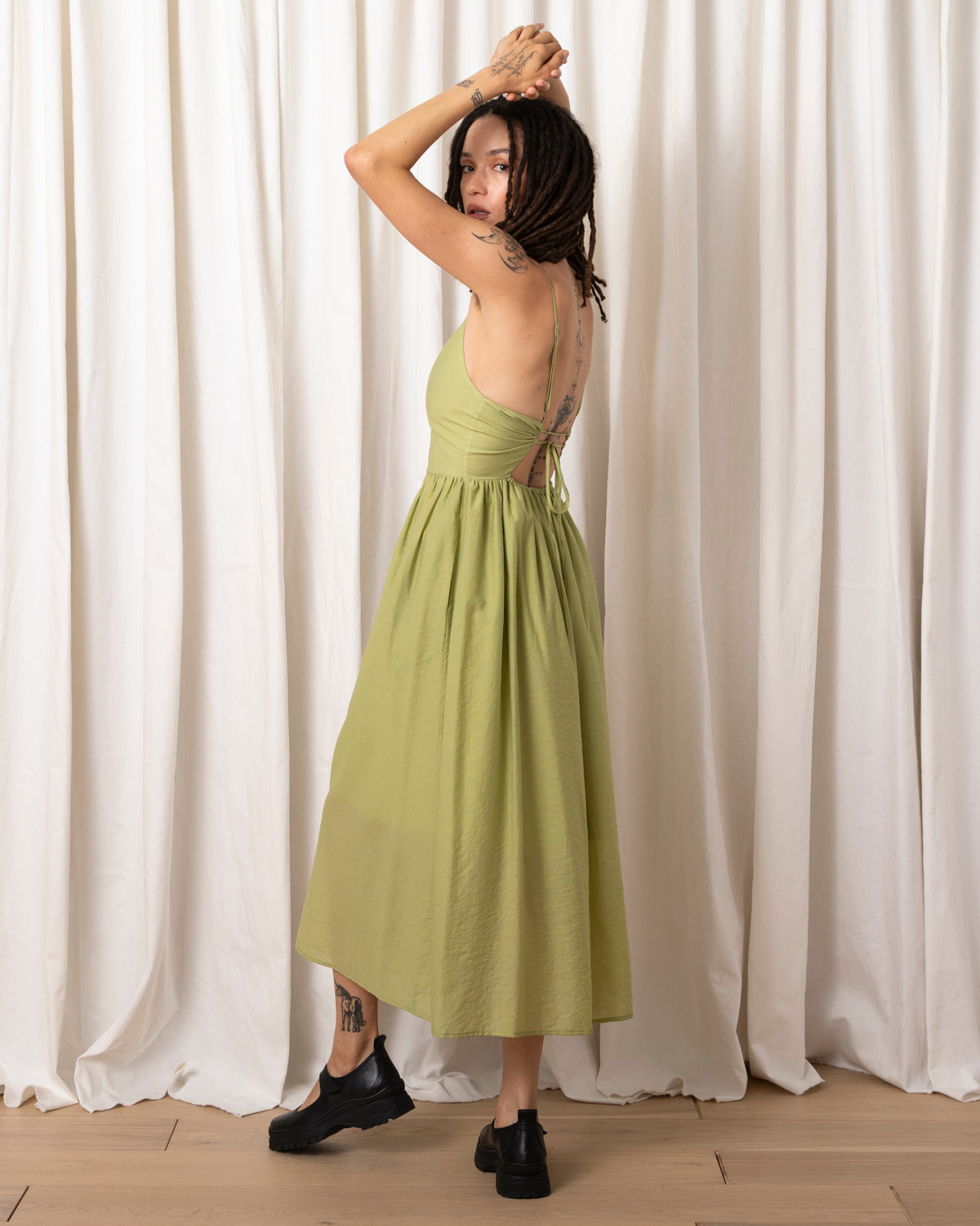 TIE BACK MIDI DRESS - MUTED LIME