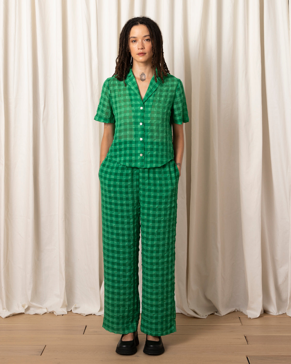 STRAIGHT LEG ELASTIC PANT - KELLY GREEN CHECK