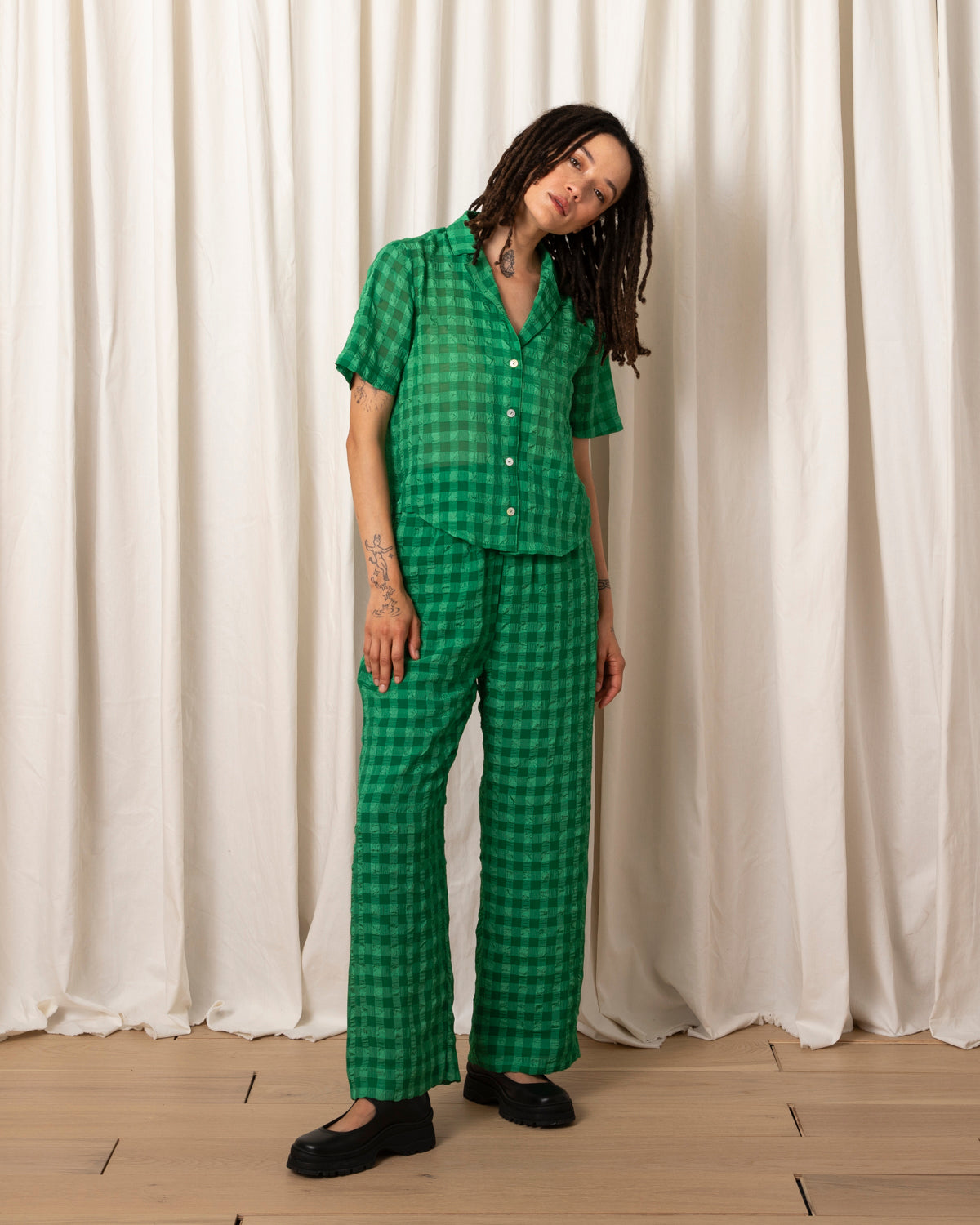 STRAIGHT LEG ELASTIC PANT - KELLY GREEN CHECK