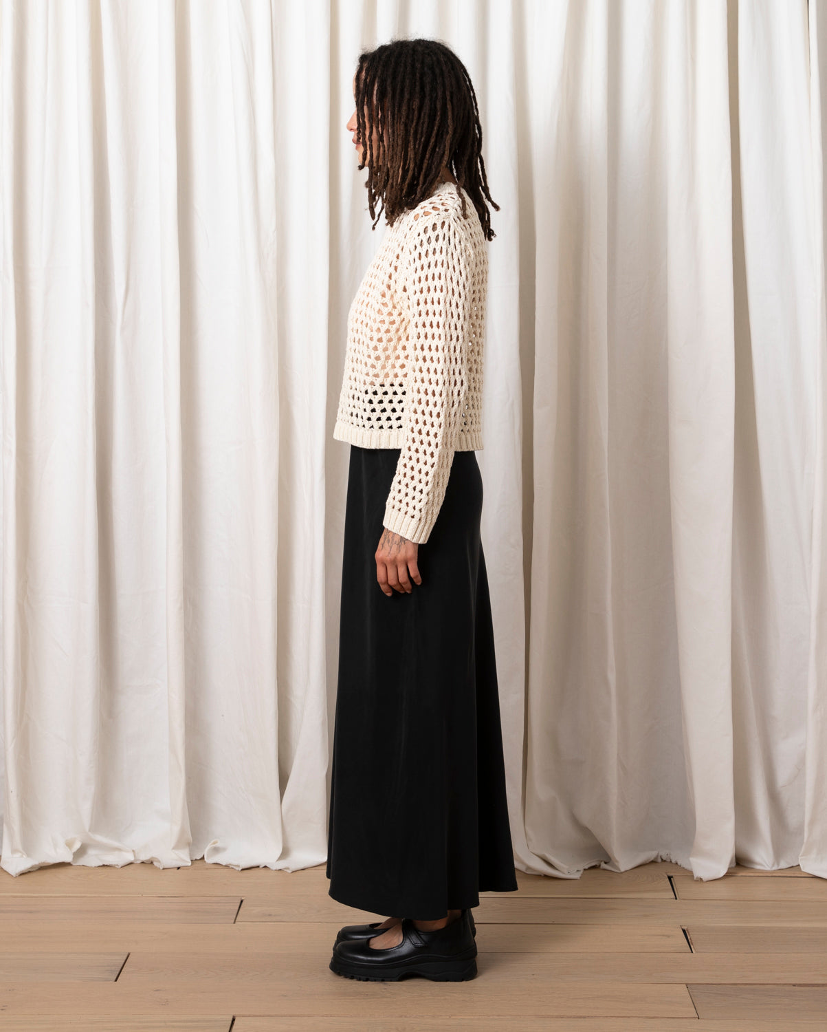 Open knit pullover sweater hotsell