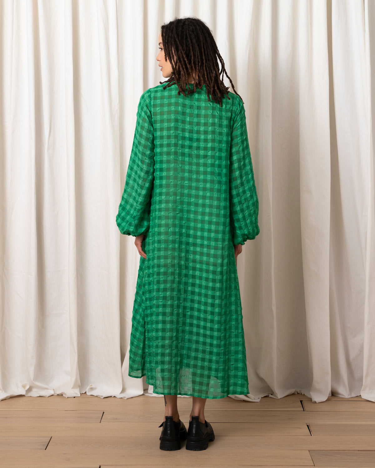 LONG SLEEVE V-NECK DRESS - KELLY GREEN CHECK