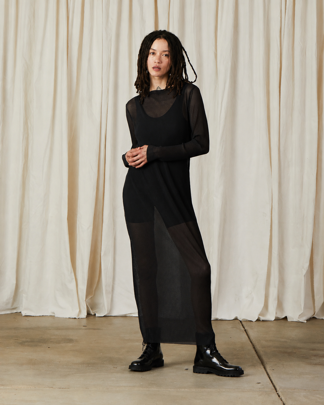 PLEATED MESH DRESS - BLACK