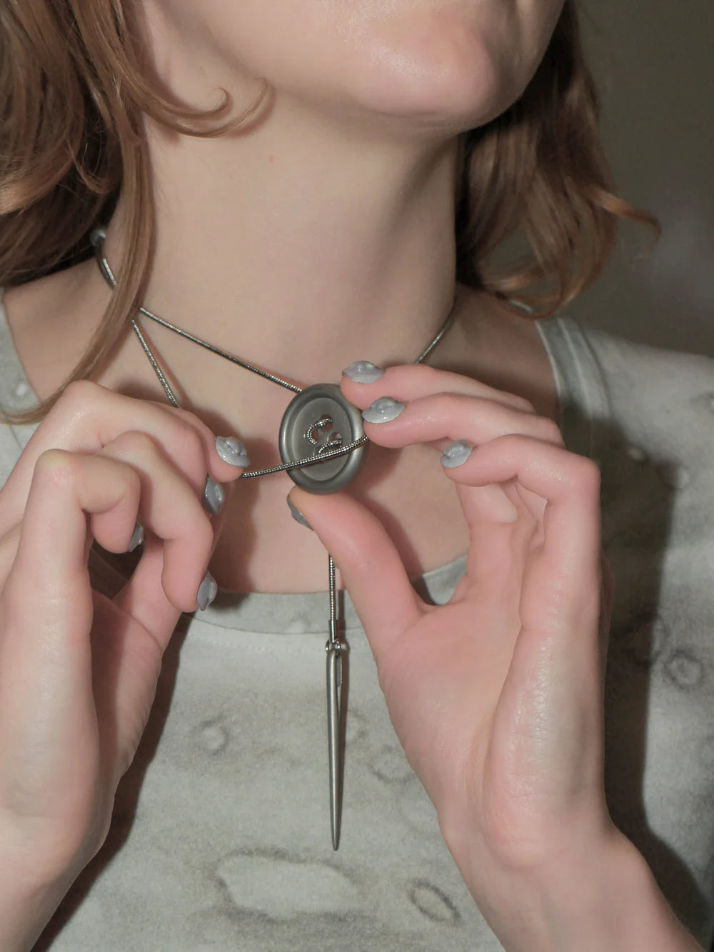 CUTE AS A BUTTON NECKLACE - SILVER