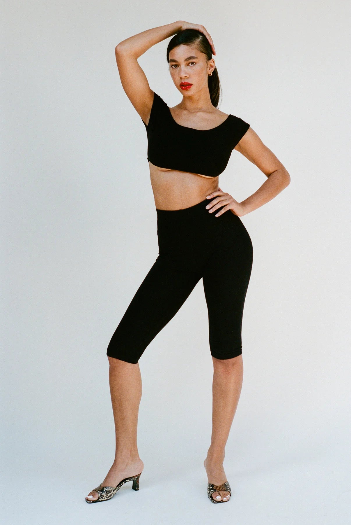 CAPRI LEGGING - BLACK