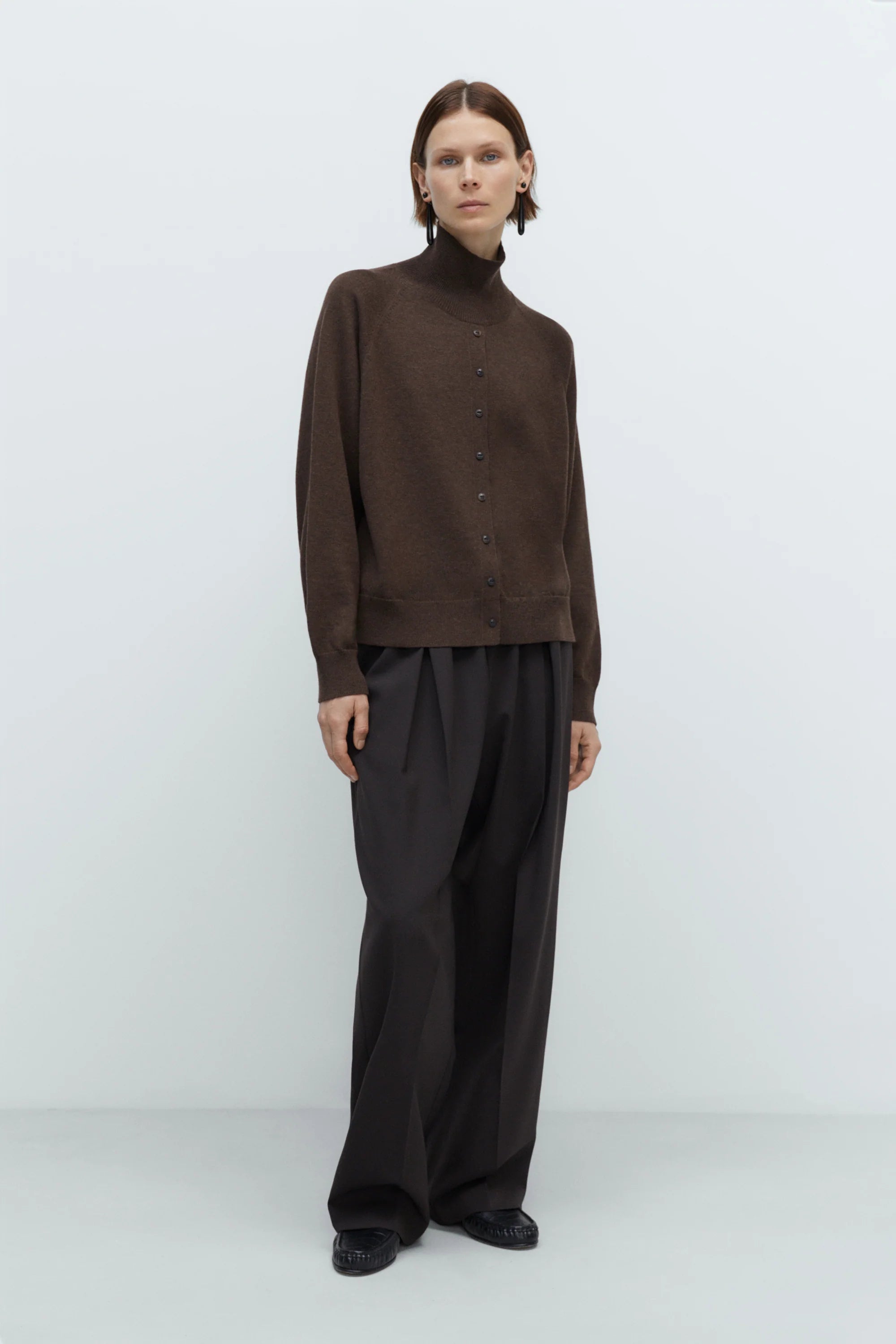 MERINO WOOL BUTTONED SWEATER - ESPRESSO
