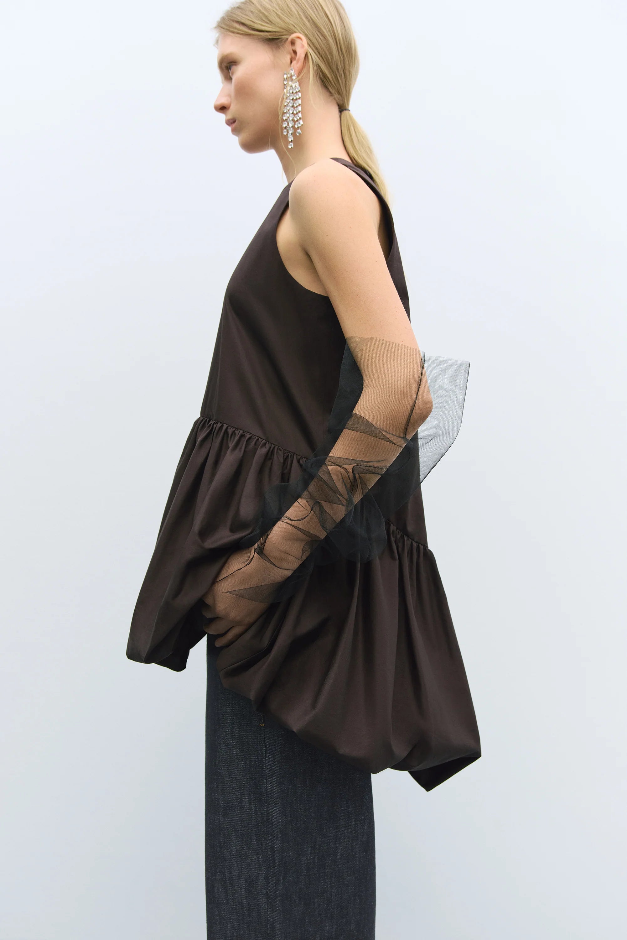BALLOON MINI DRESS - BROWN