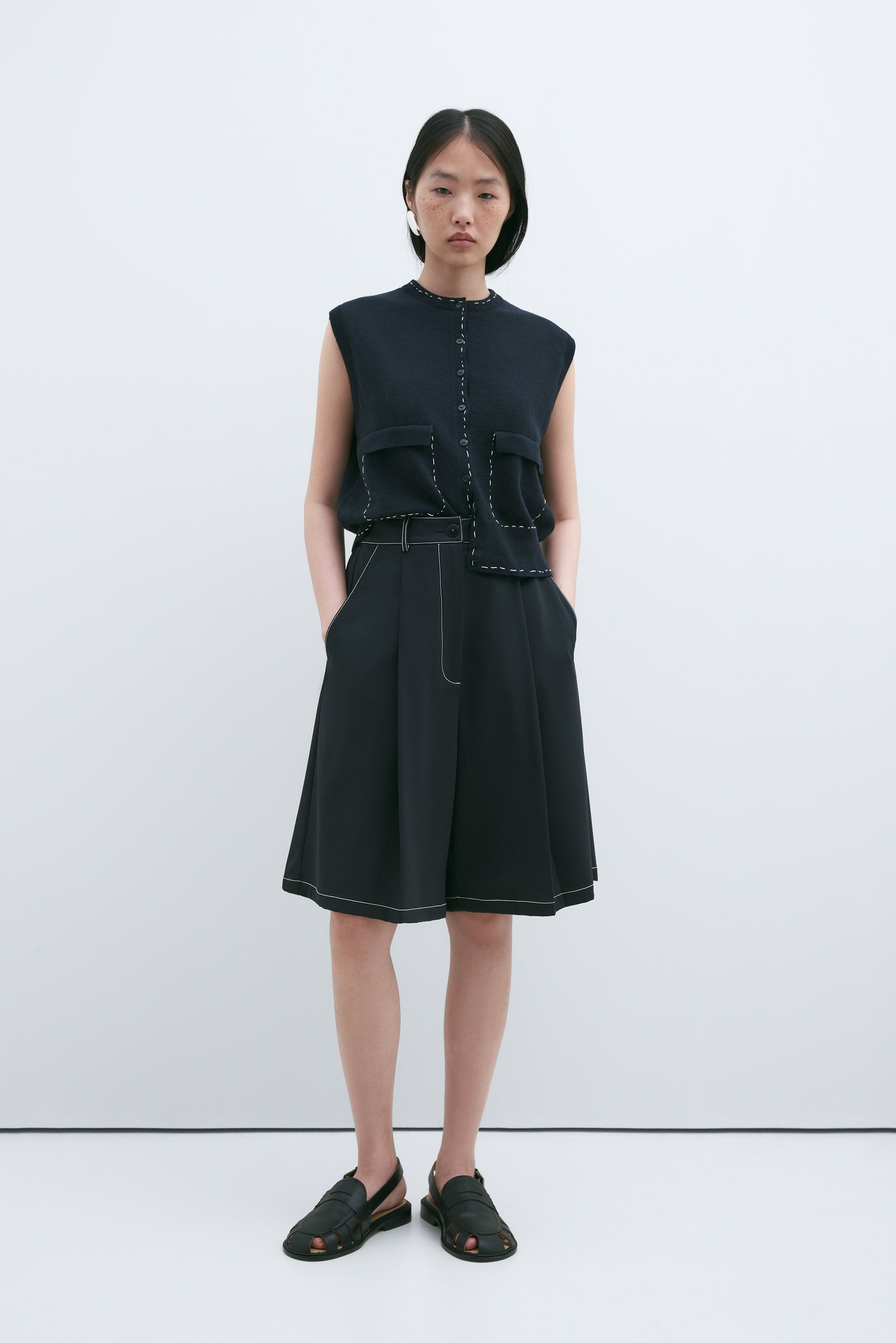 TAILORING STITCHED BERMUDA - NAVY
