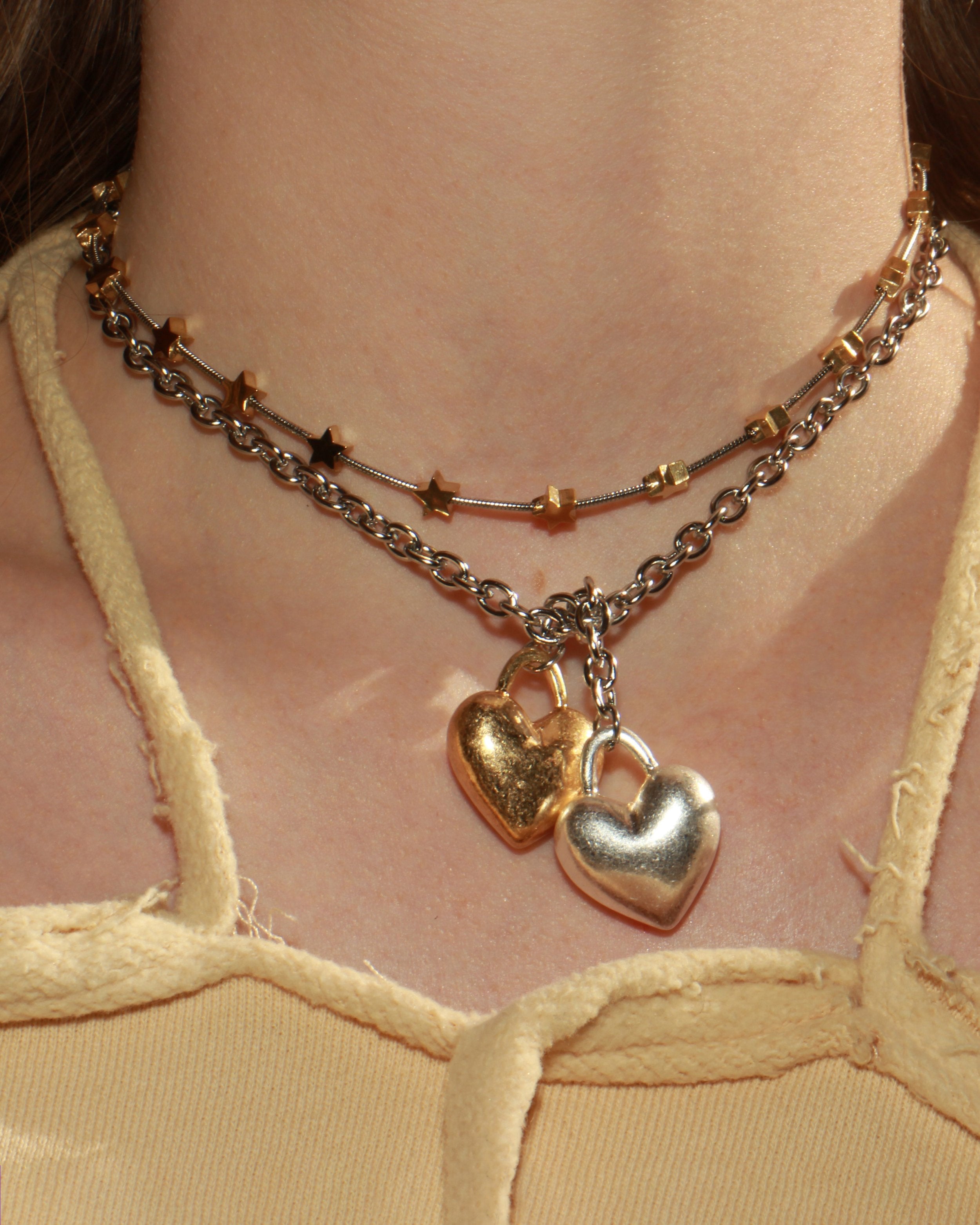 ENTANGLED HEART NECKLACE - SILVER/GOLD