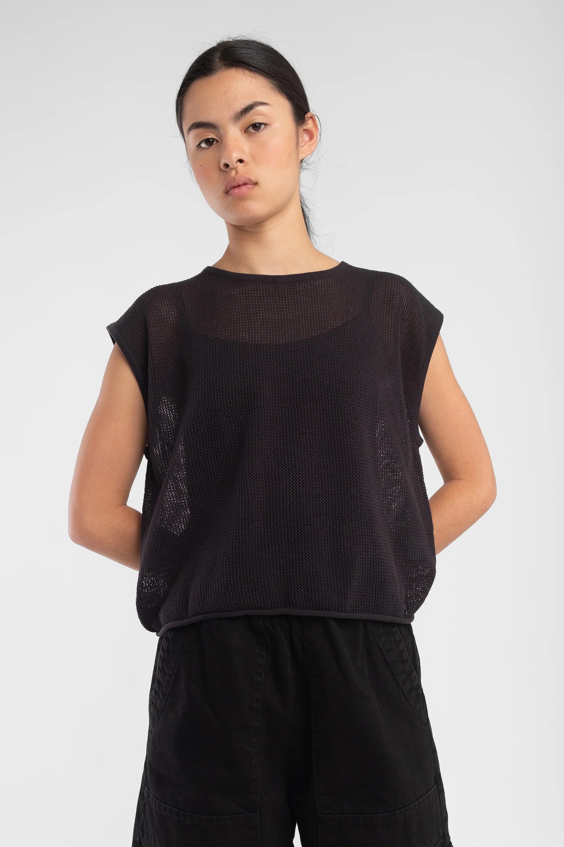 FINE MESH TANK - FADED BLACK