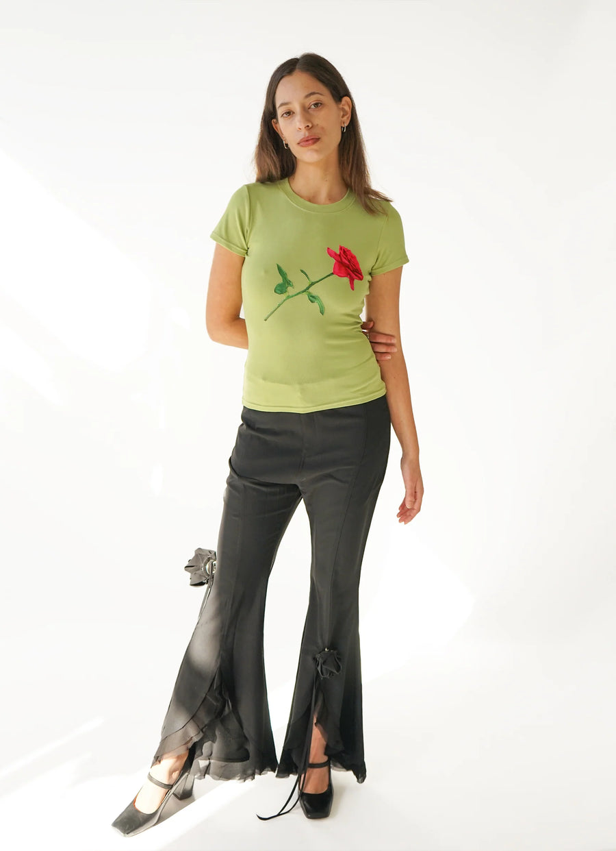 ROSE TEE - OLIVE GREEN