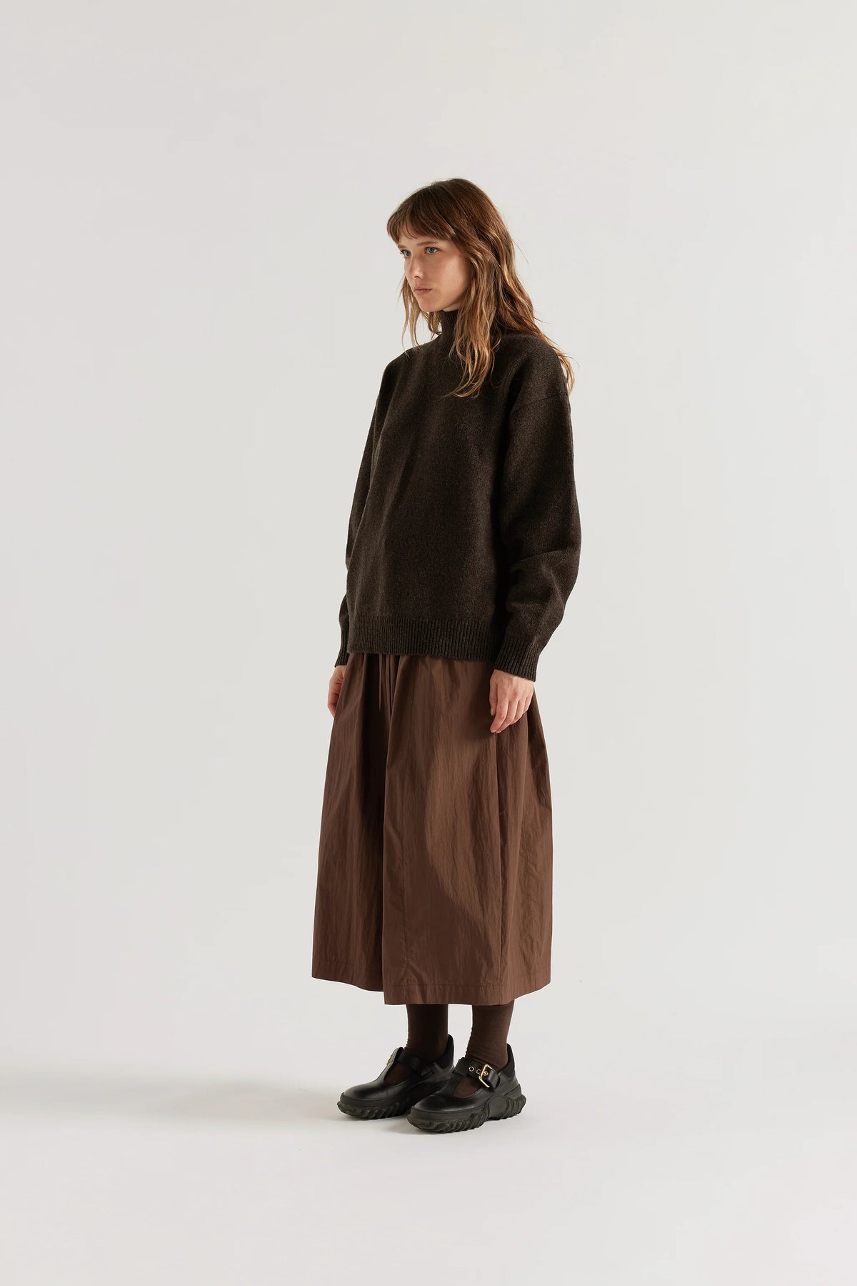 POISE SKIRT - DARK COCOA