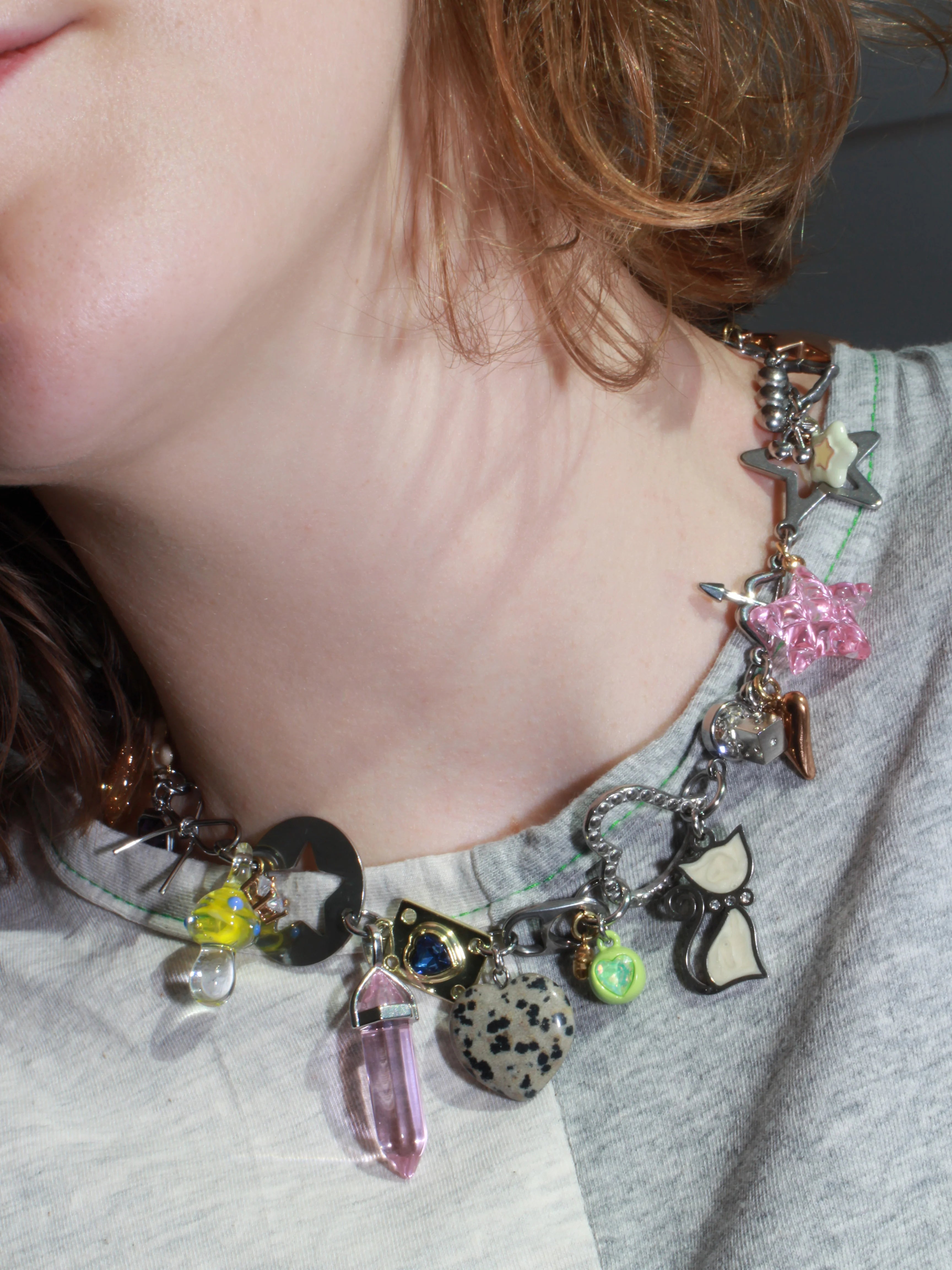 ROSY CHARM NECKLACE - PINK/WHITE