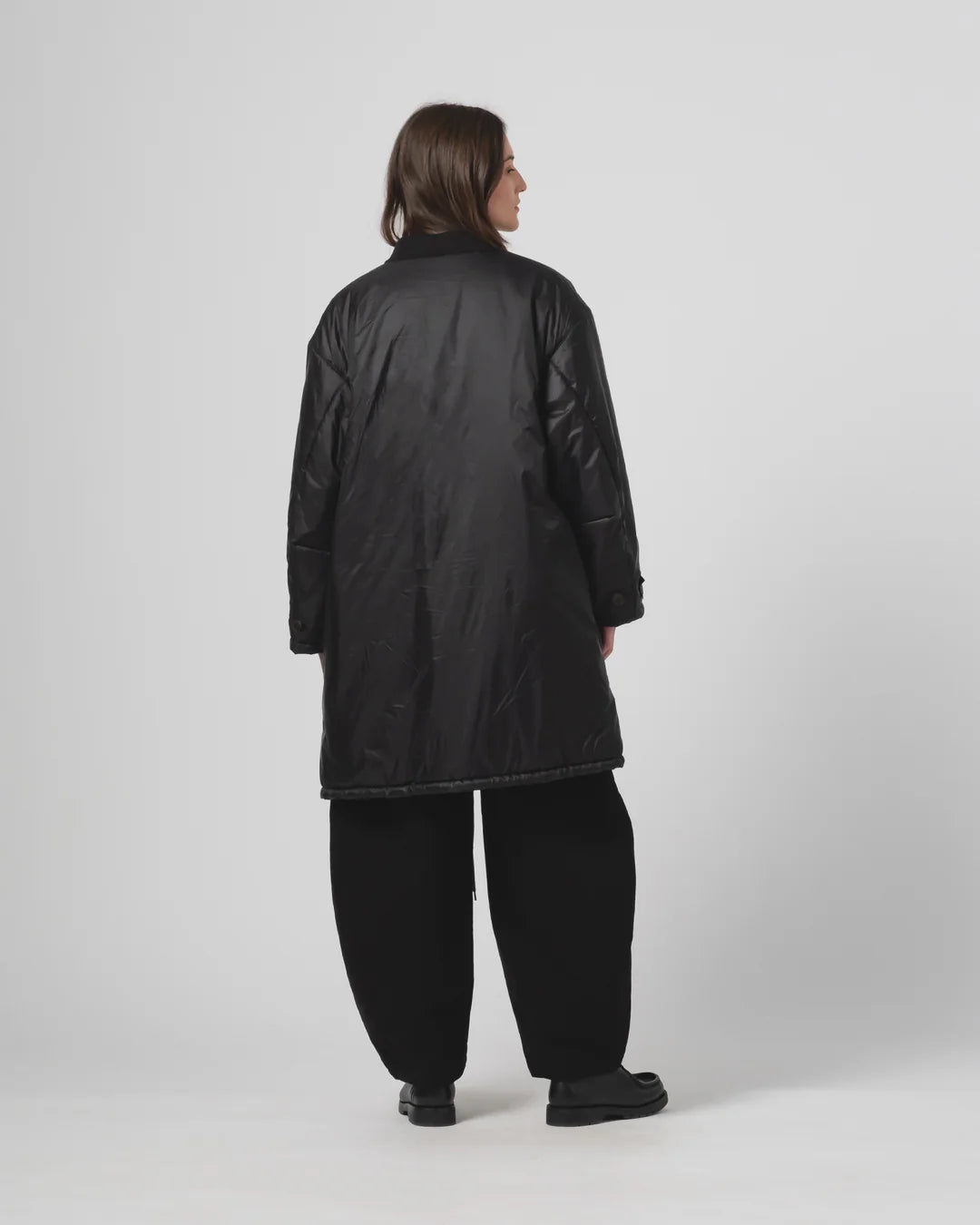 ATOM LINER - BLACK