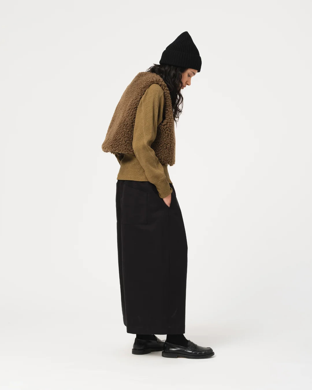 PEAK VEST - SHITAKE