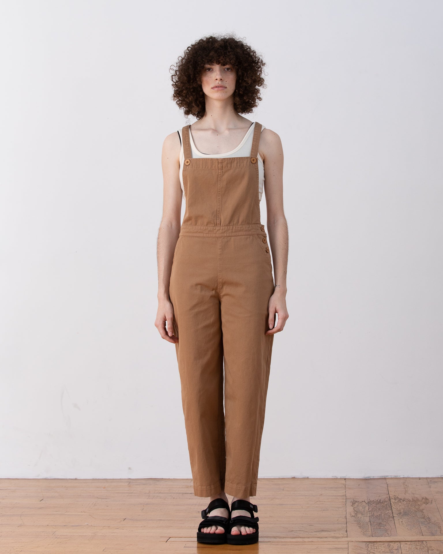 SAMPLE - FITTED OVERALL JUMPER - CAMEL