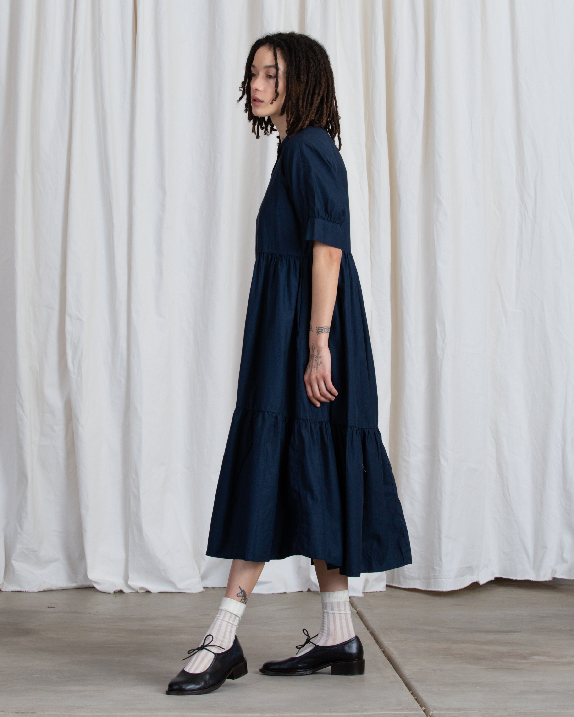 RAGLAN TIERED DRESS - NAVY