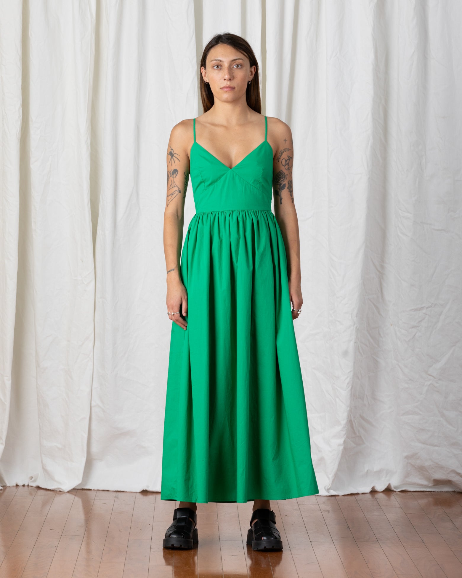SAMPLE - TIE BACK MAXI DRESS - KELLY GREEN