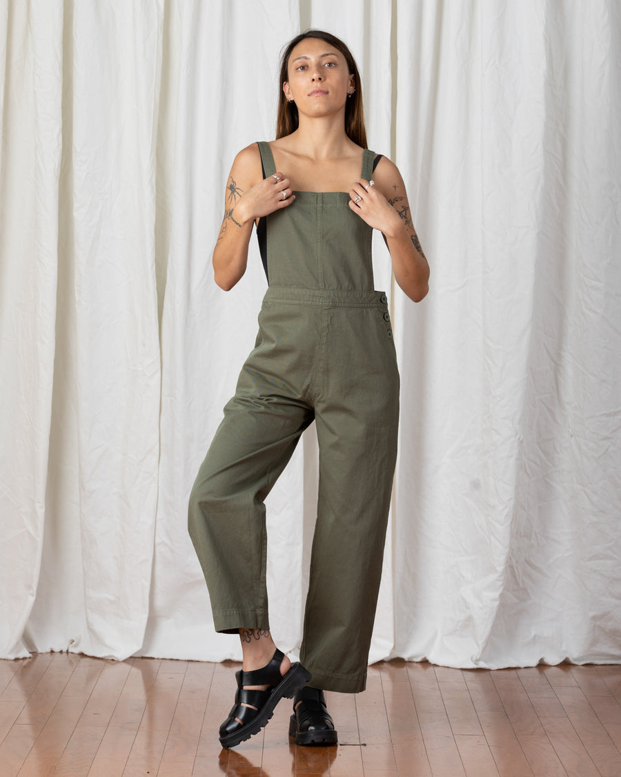 FITTED OVERALL JUMPER - FADED OLIVE