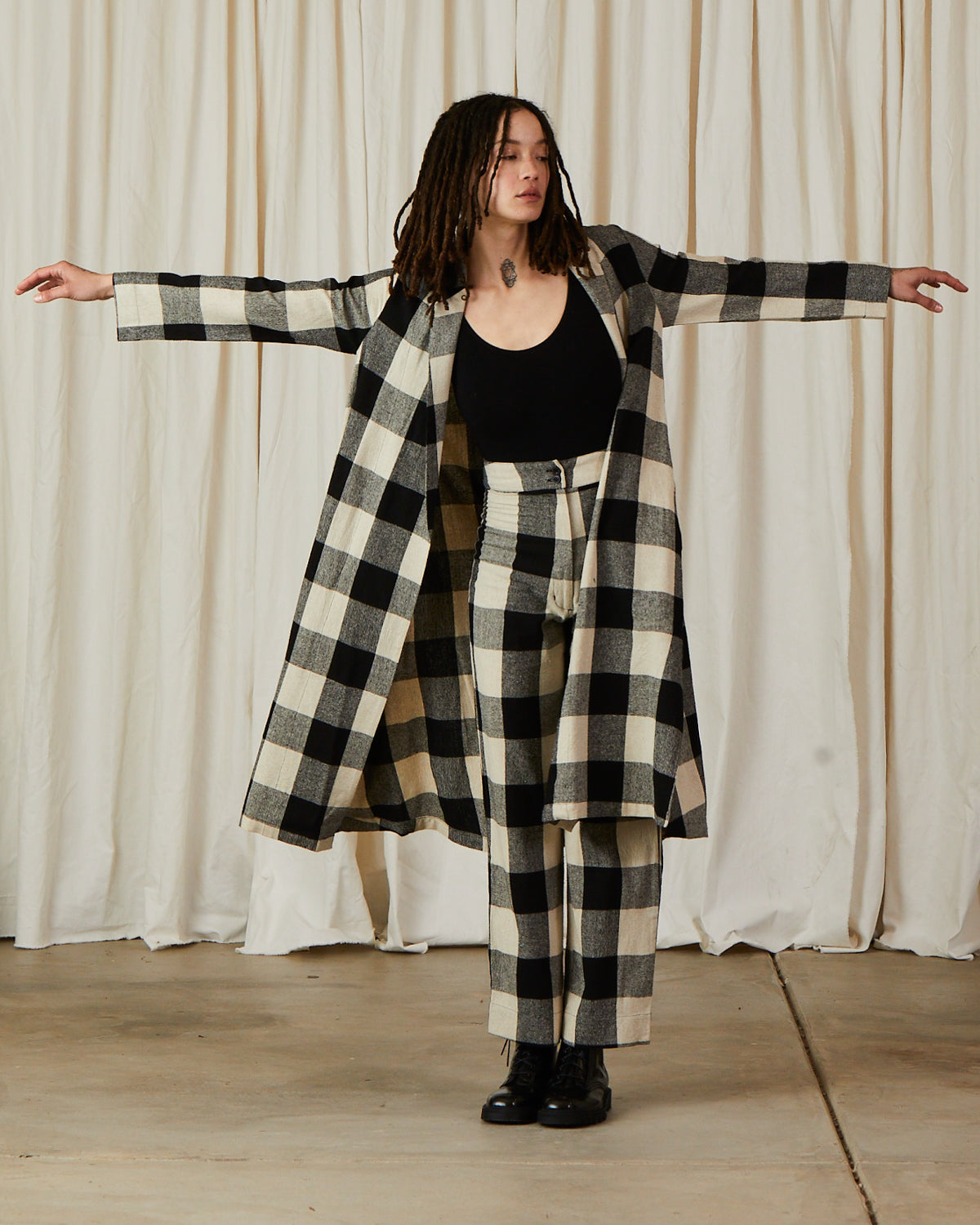 NOTCH JACKET - BLACK/CREAM PLAID